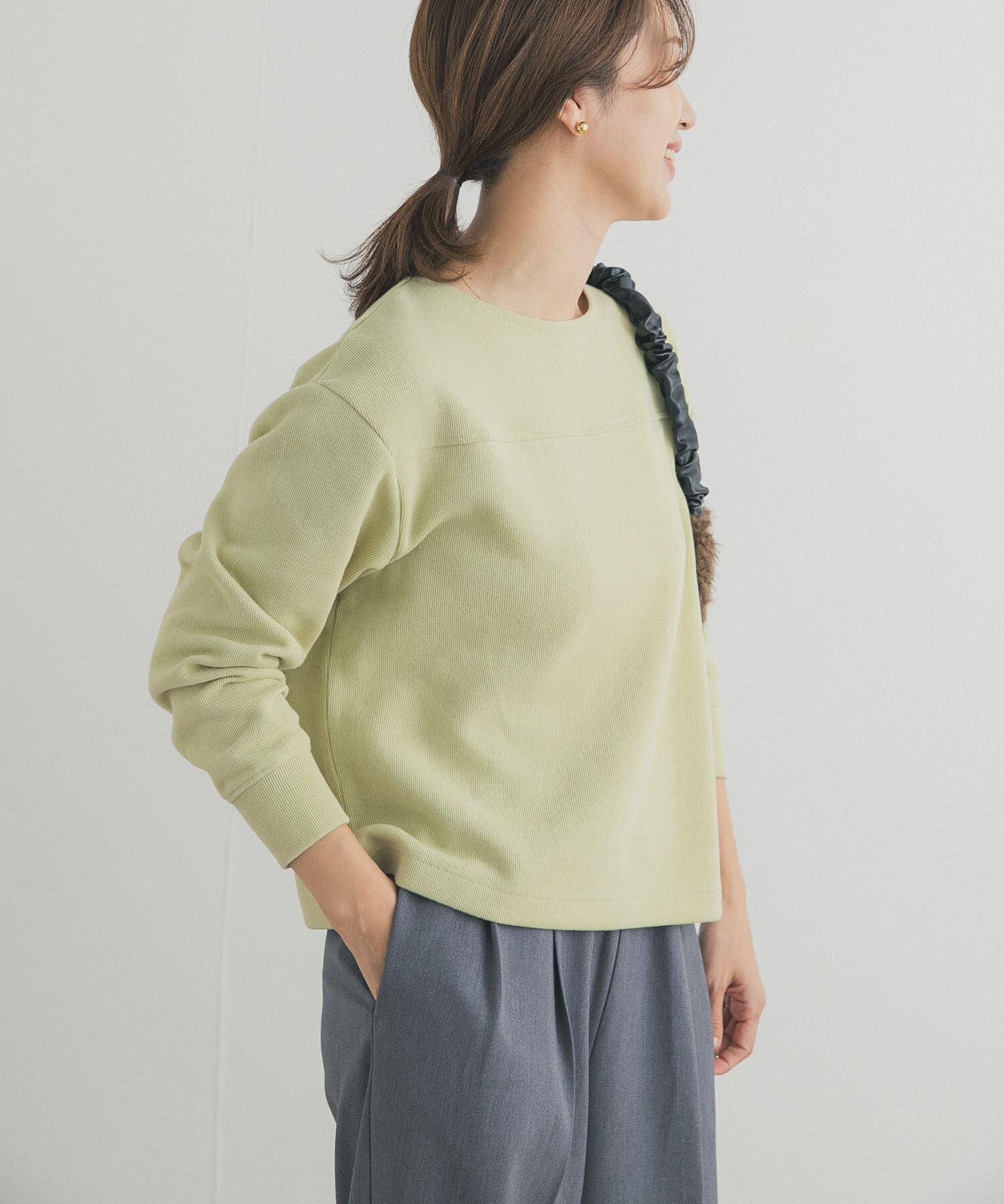 URBAN RESEARCH DOORS「『UR TECH』ボートネックプルオーバー」|Tシャツ・カットソー|