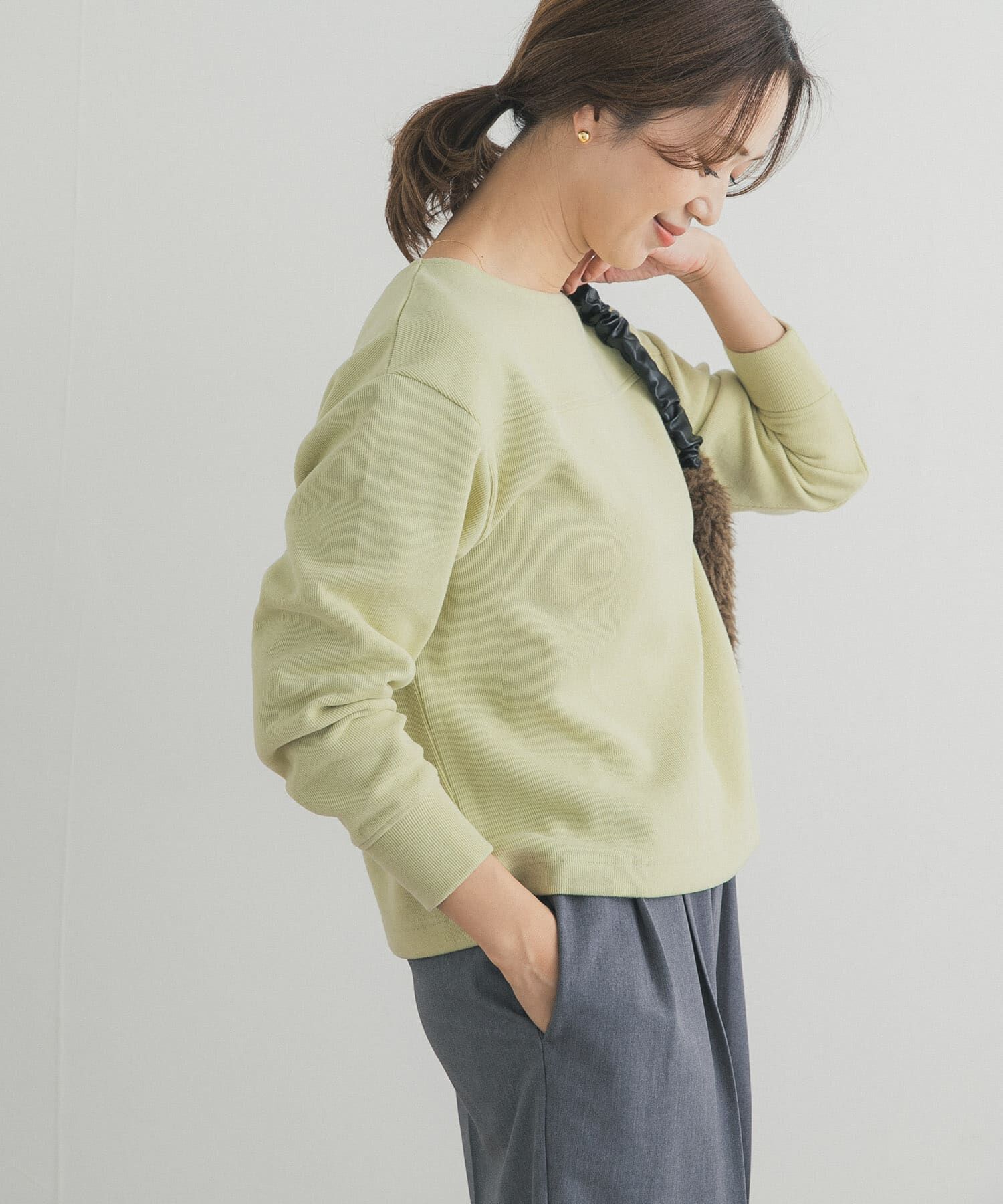 URBAN RESEARCH DOORS「『UR TECH』ボートネックプルオーバー」|Tシャツ・カットソー|