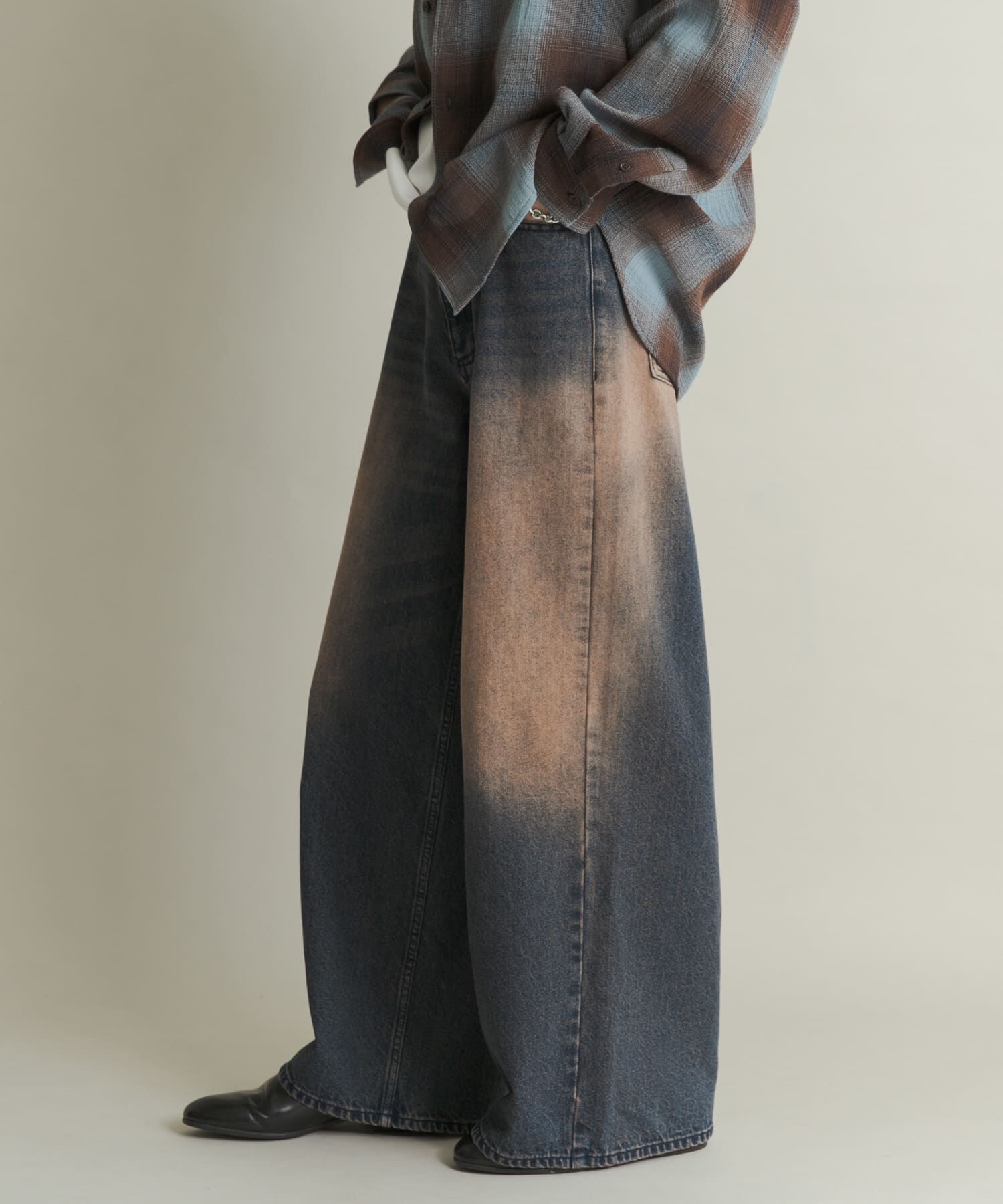 SENSE OF PLACE by URBAN RESEARCH「ヴィンテージライクデニムワイドパンツ」|デニム|ネイビー