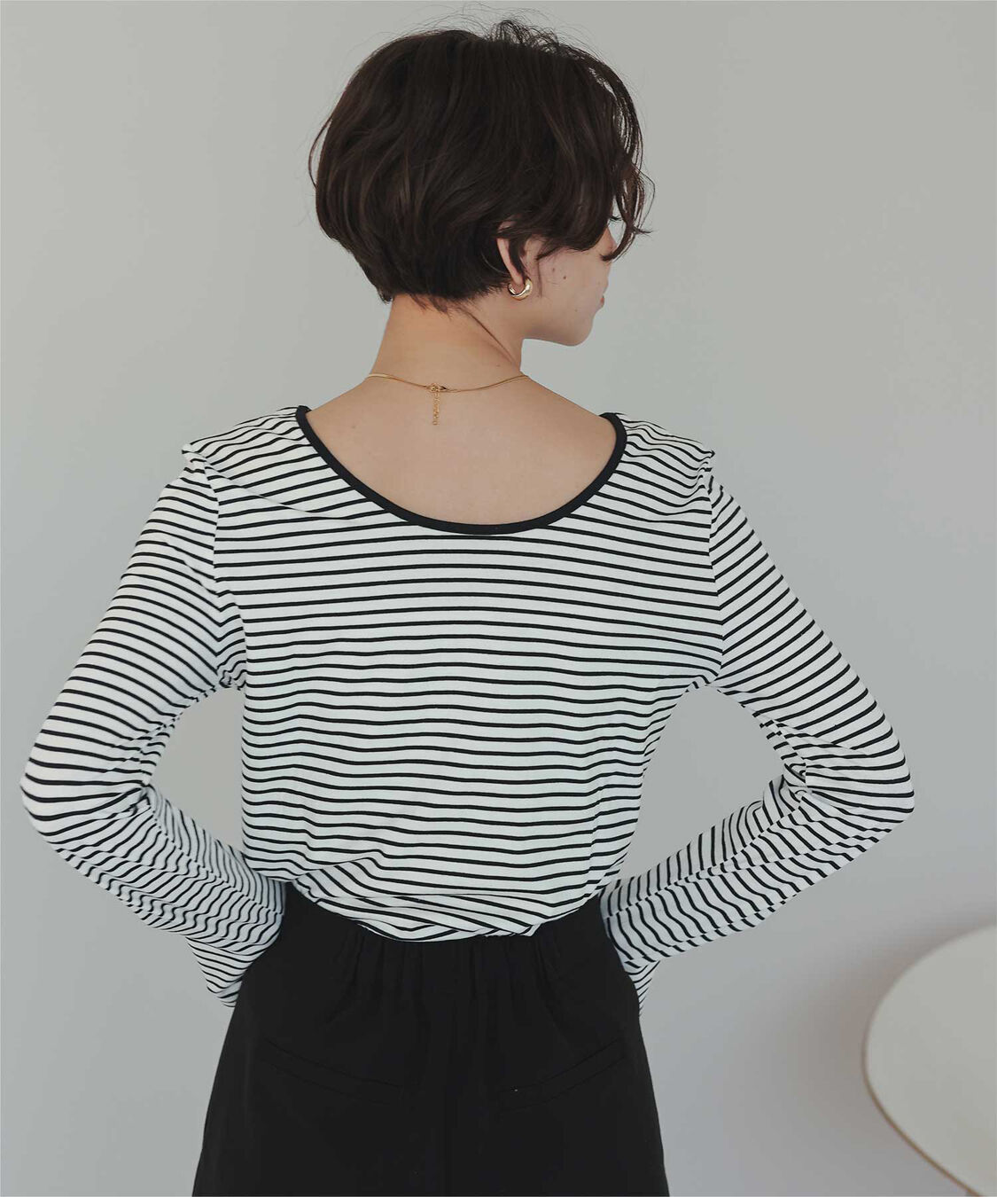 titivate「バックUネックロングスリーブカットソー」|Tシャツ・カットソー|ボーダー/ホワイト