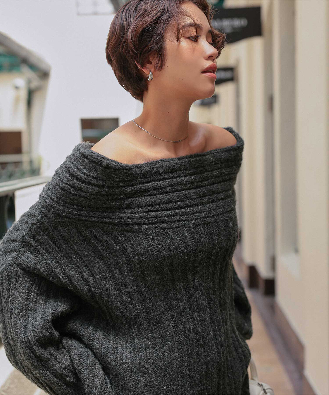titivate「オフショルダールーズニット」|ニット・セーター|