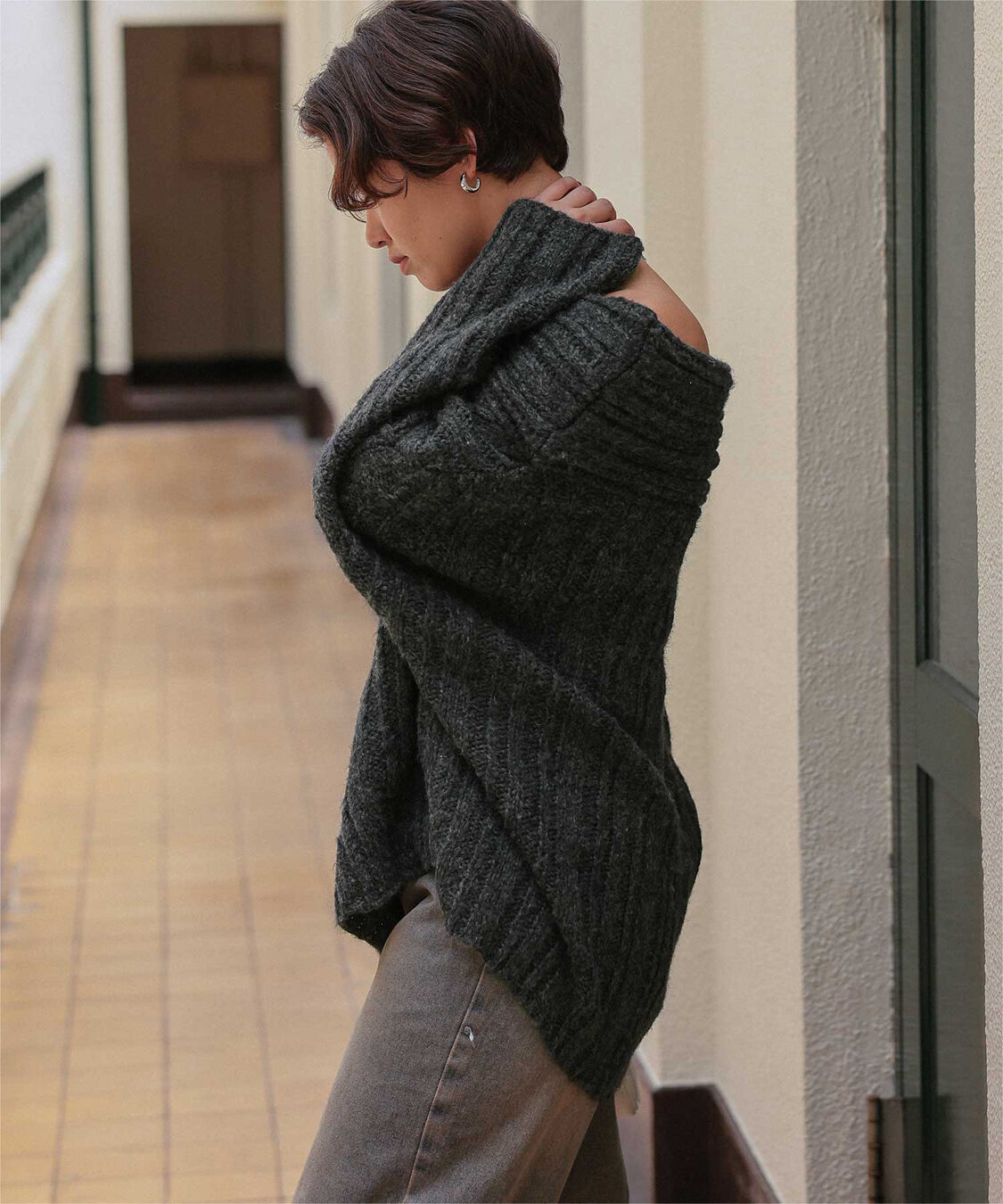 titivate「オフショルダールーズニット」|ニット・セーター|