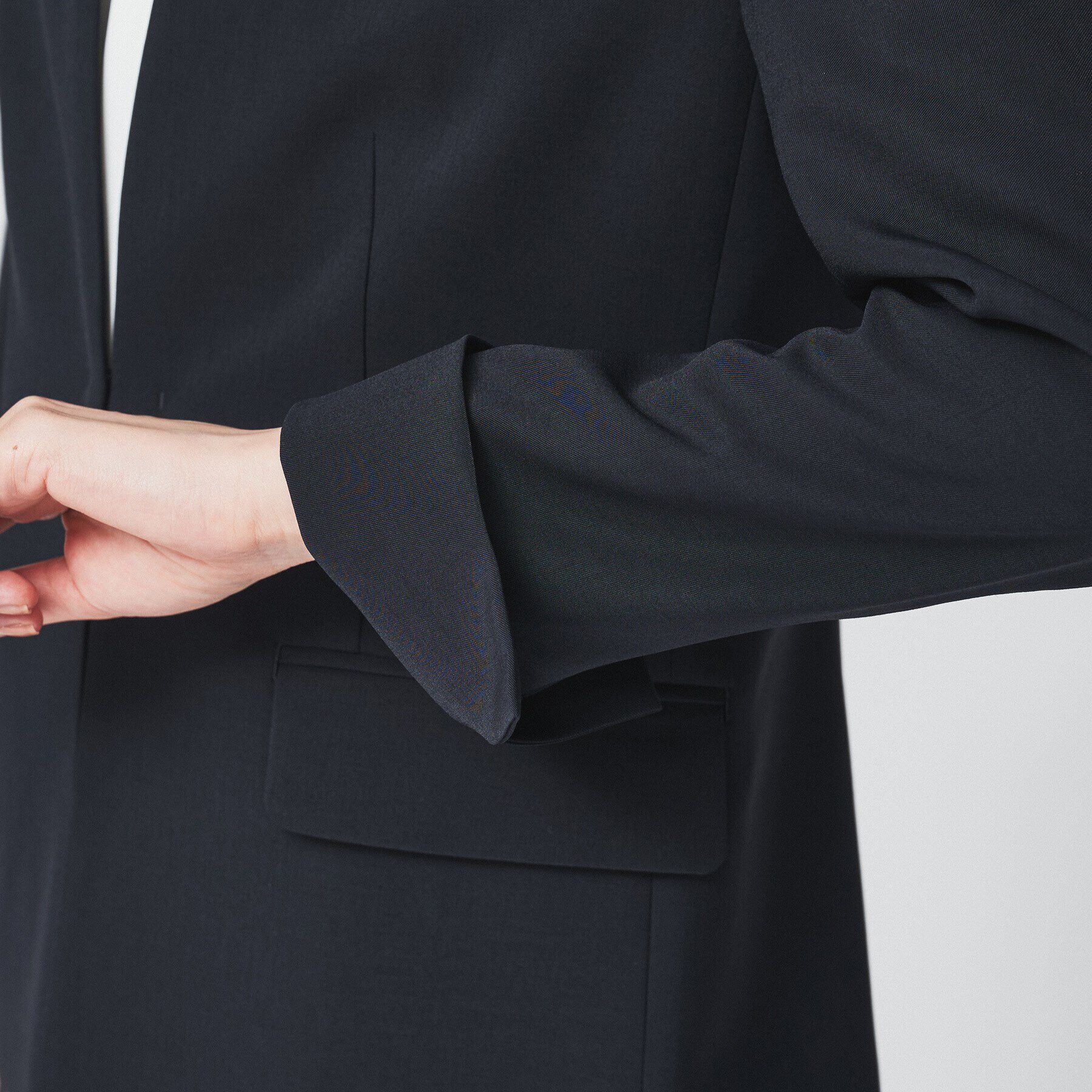 UNTITLED「【通勤スーツ/入卒/セレモニー】ライトウェイト ストレッチカラーレスジャケット」|ノーカラージャケット|