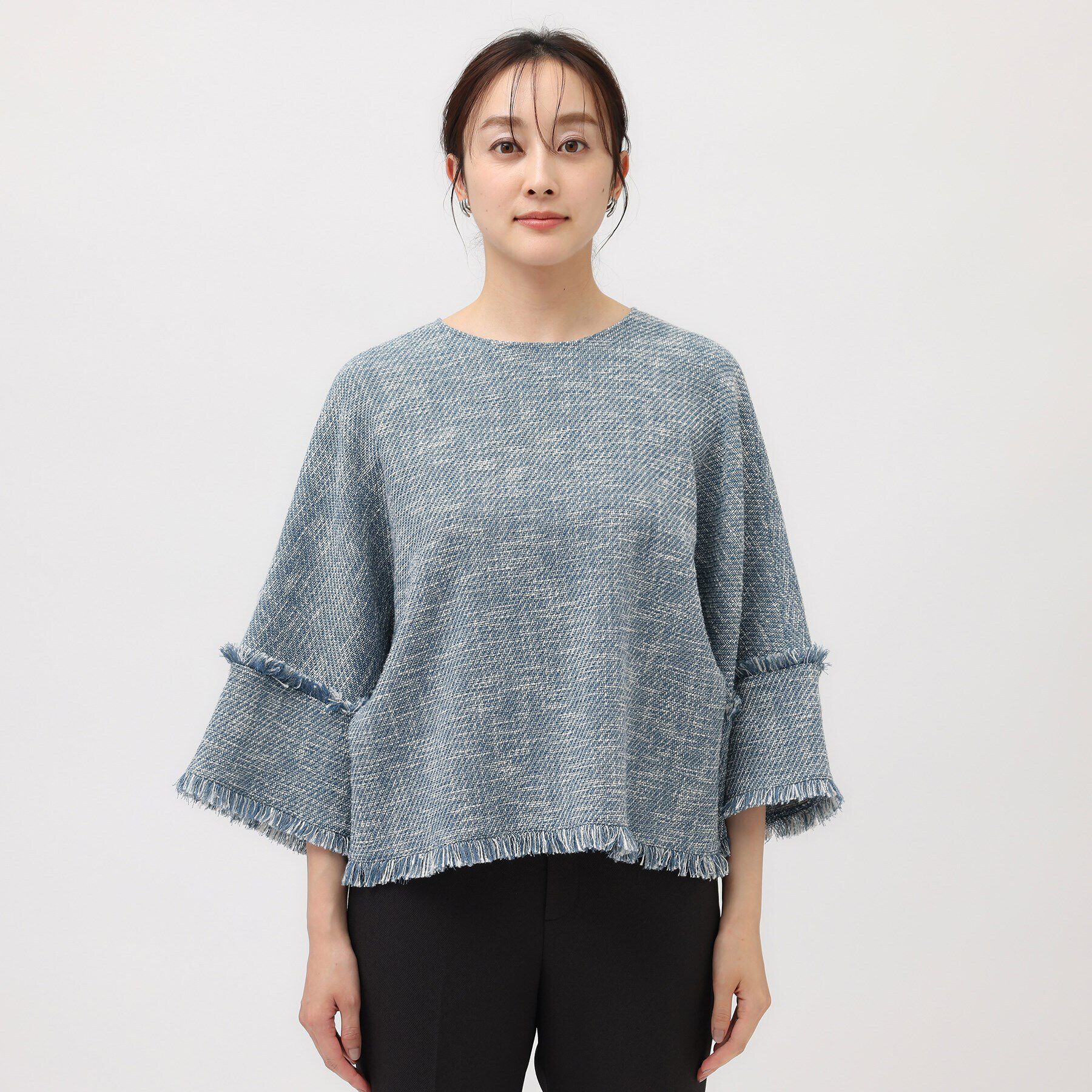 UNTITLED「【レイヤードもオススメ/薄手ツイード素材】ツイードフリンジトップス」|シャツ・ブラウス|