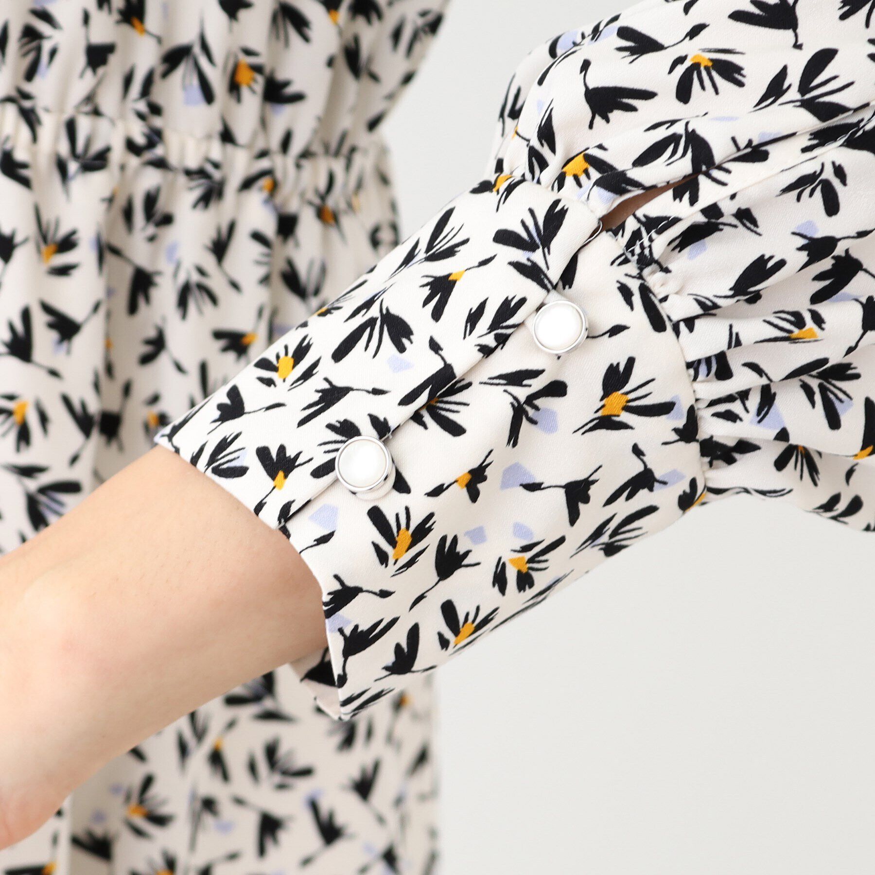 Reflect「【マシンウォッシュ可】フラワープリントワンピース」|ワンピース|