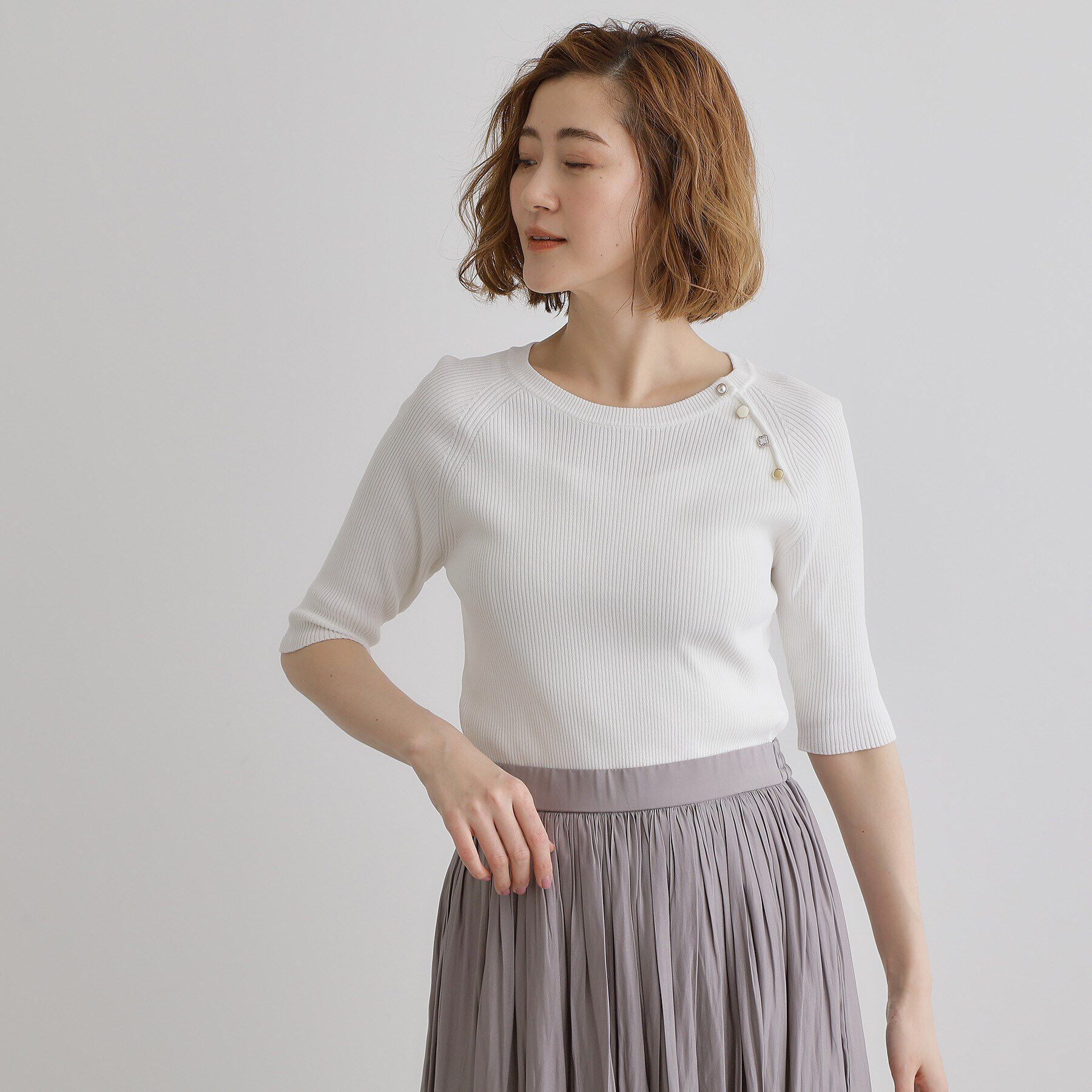 grove「【雑誌掲載】多釦ラグランリブ5分袖プルオーバー」|ニット・セーター|