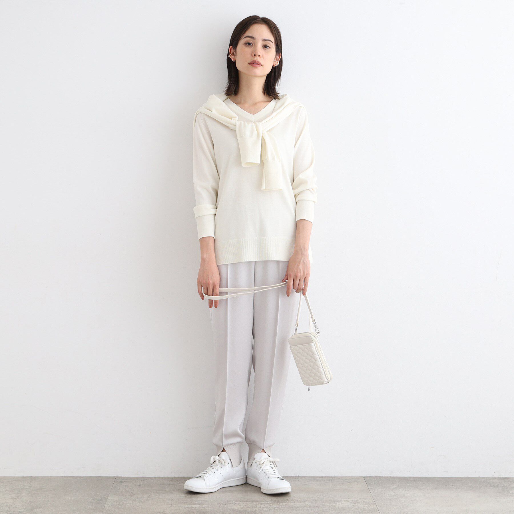 INDIVI「【ウール100%】エクストラファインメリノ Vネックニット」|ニット・セーター|