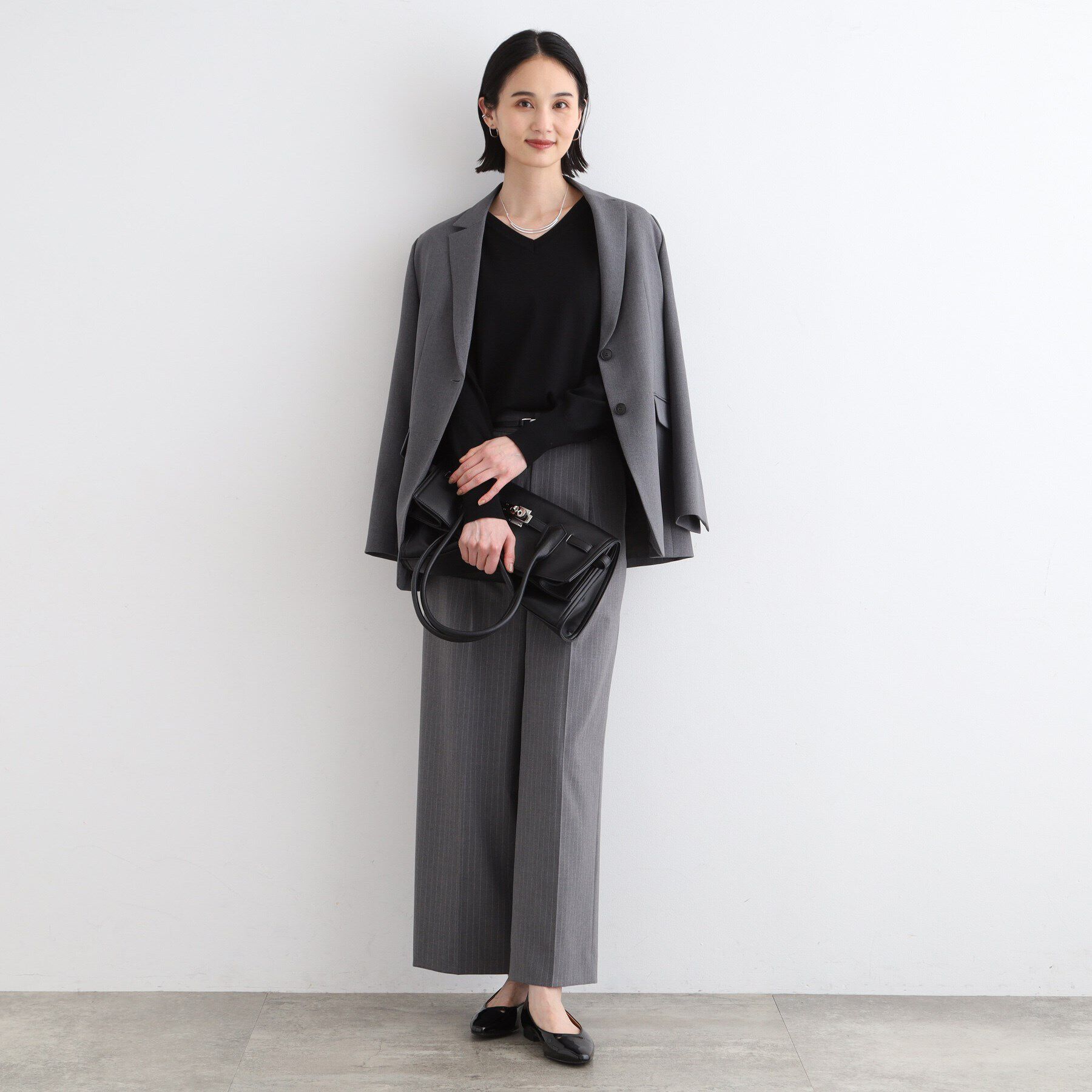 INDIVI「【ウール100%】エクストラファインメリノ Vネックニット」|ニット・セーター|