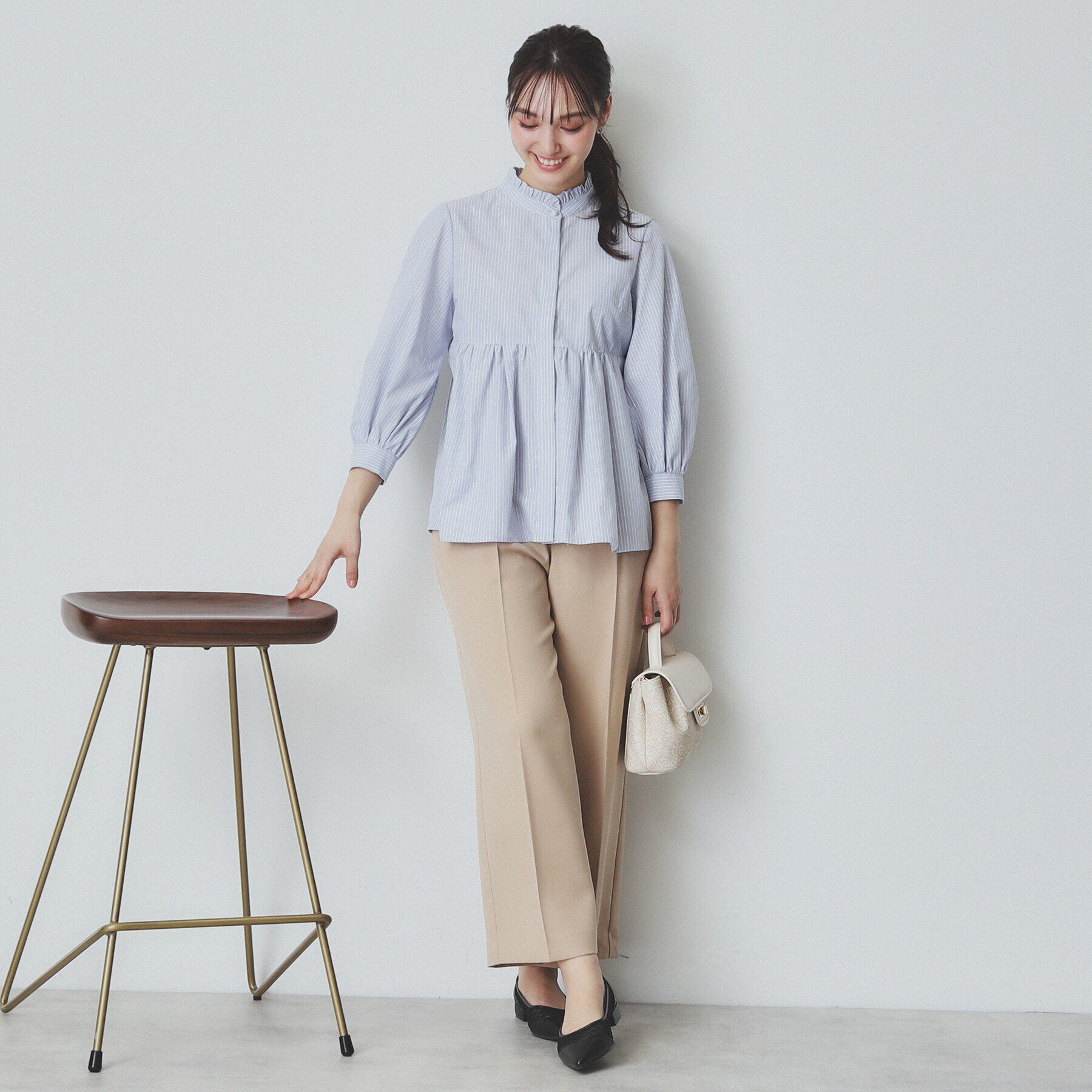 index「《6color》フリルバンドカラーペプラムブラウス【洗濯機洗い可/イージーアイロン/防シワ】」|シャツ・ブラウス|