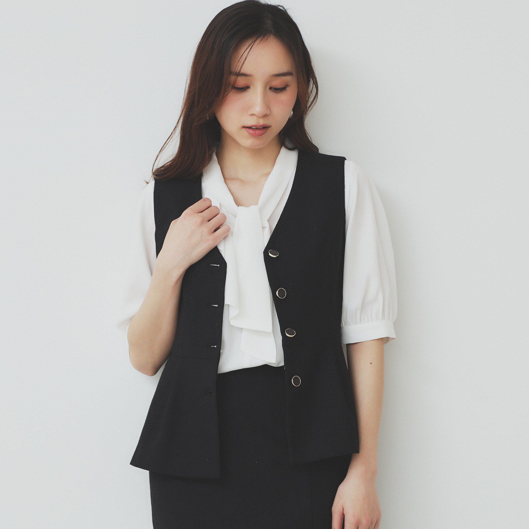 index「麻混ラメツイードペプラムジレ/セットアップ対応【洗濯機洗い可】」|ベスト・ジレ|