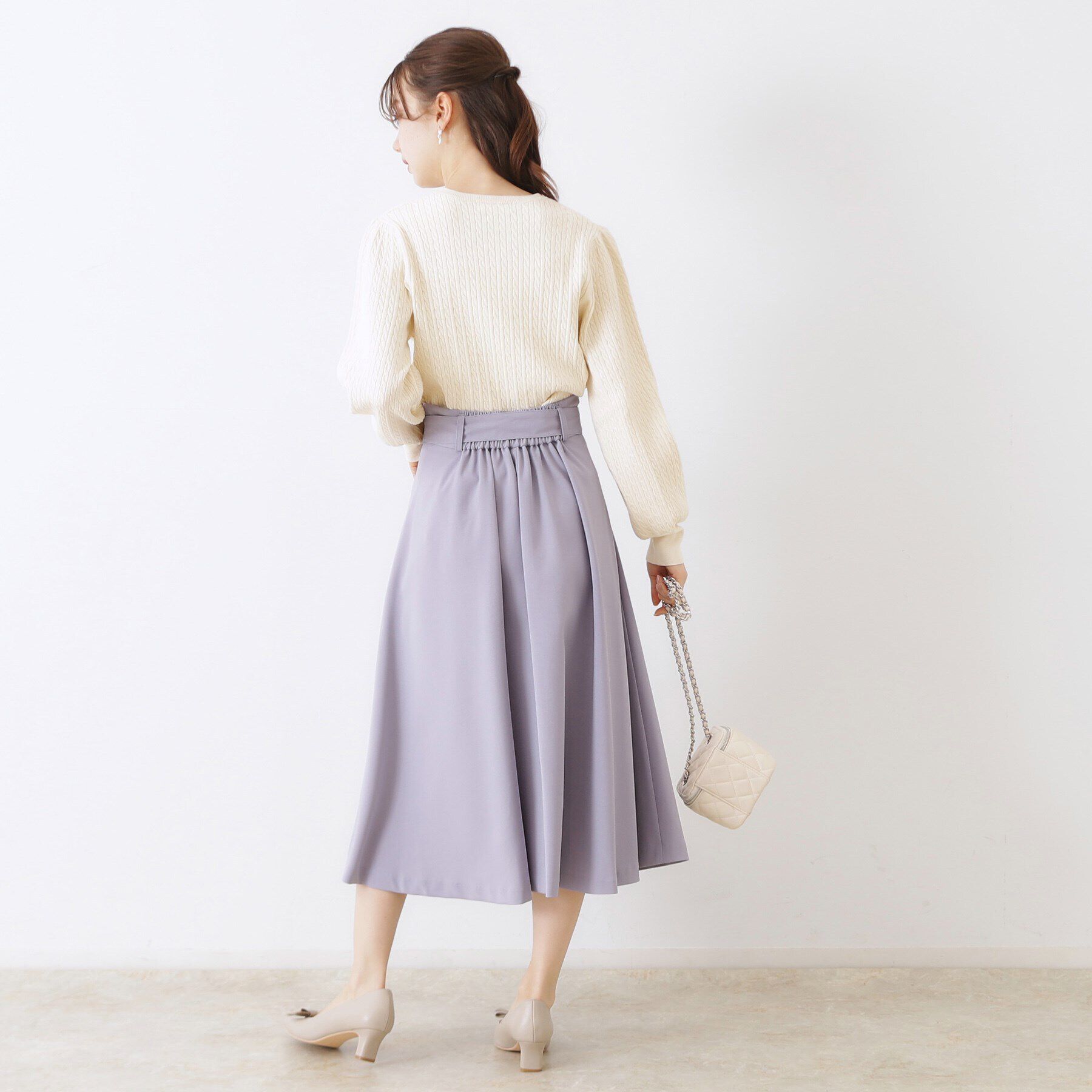 Couture broach「【きれいめカジュアル/通勤】細ケーブルリボン刺繍ロゴニット」|ニット・セーター|