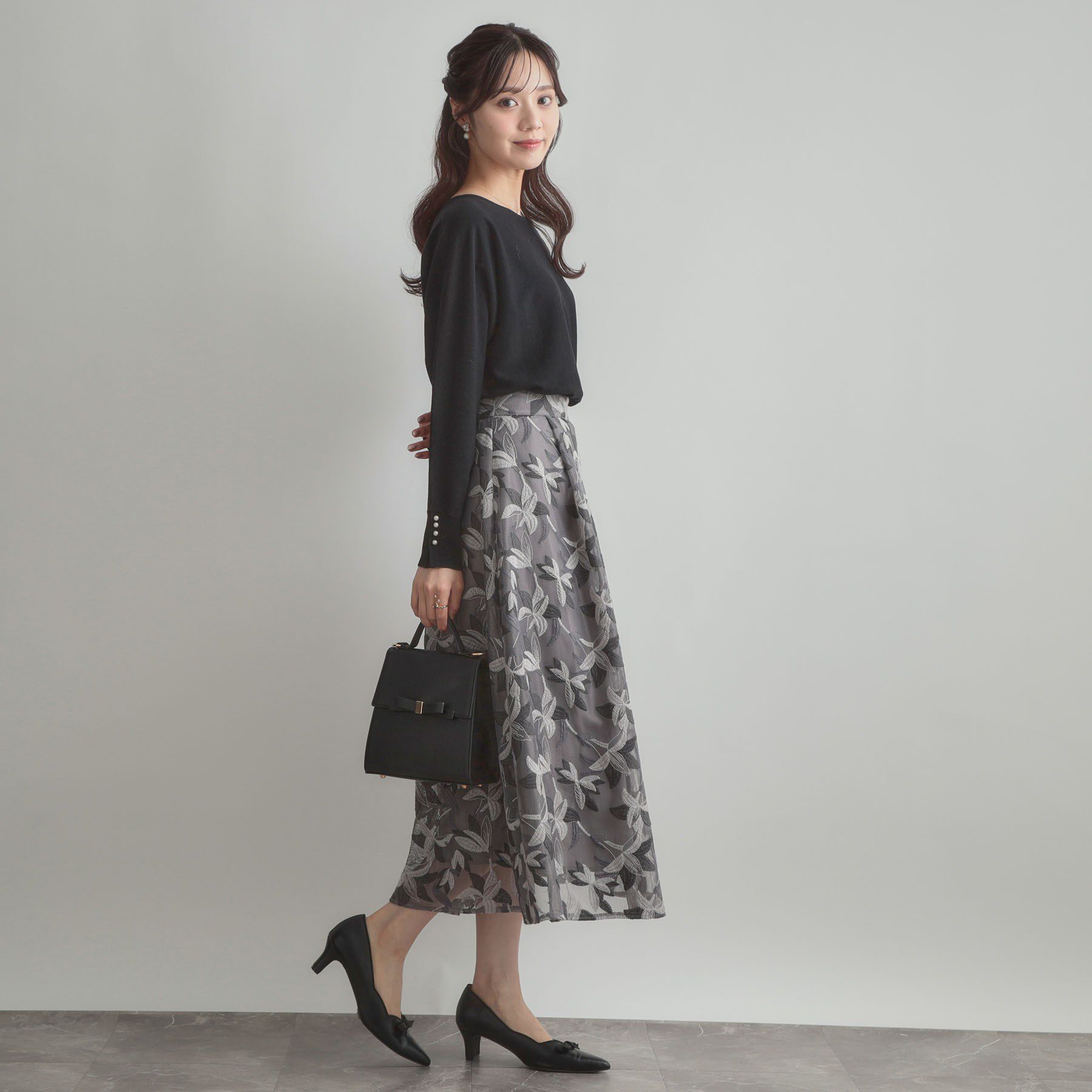 Couture broach「【大人上品・通勤・前後2WAY】バックパール調ドルマンニット」|ニット・セーター|