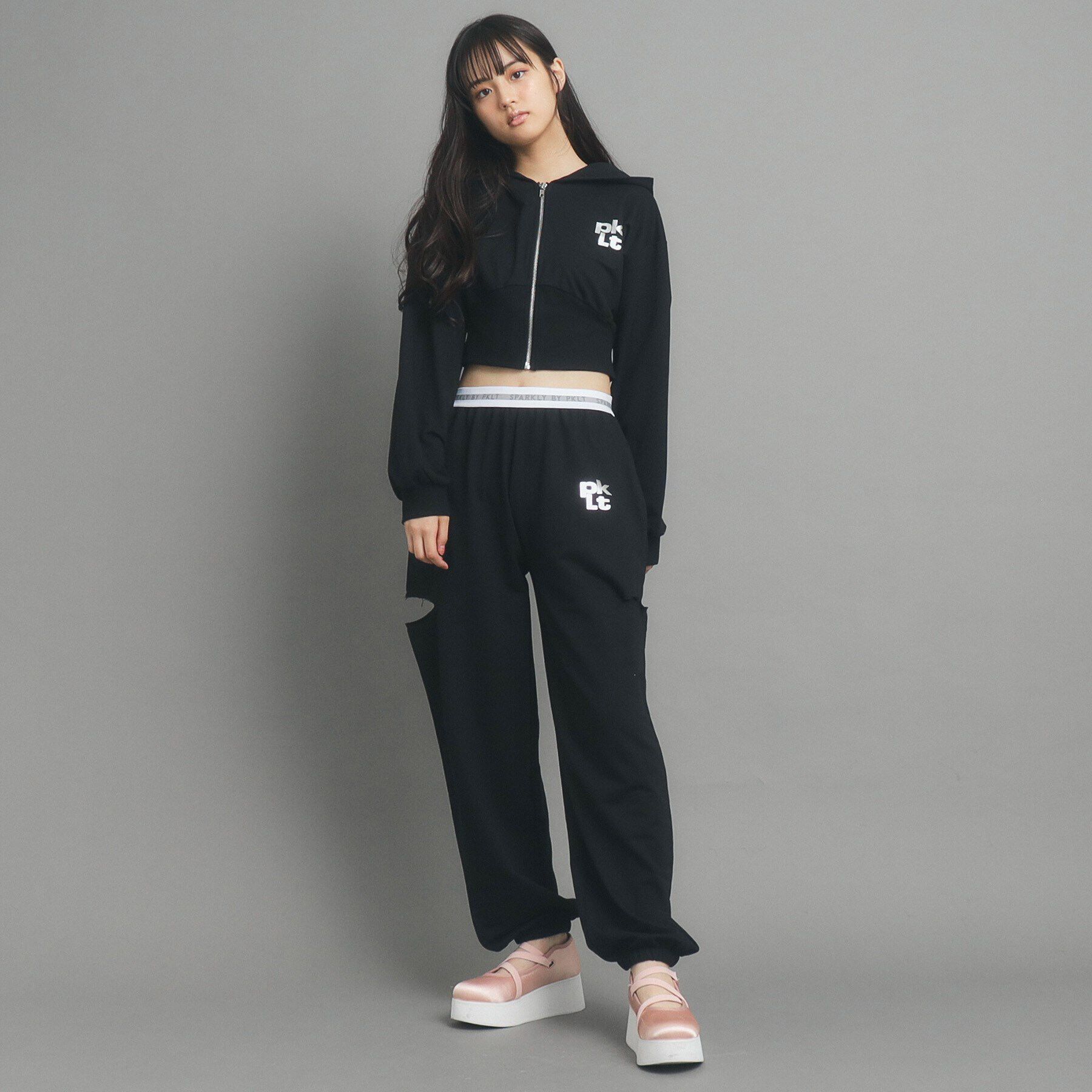 PINK-latte「【130cmあり】ショート丈フードジップパーカ」|パーカー|