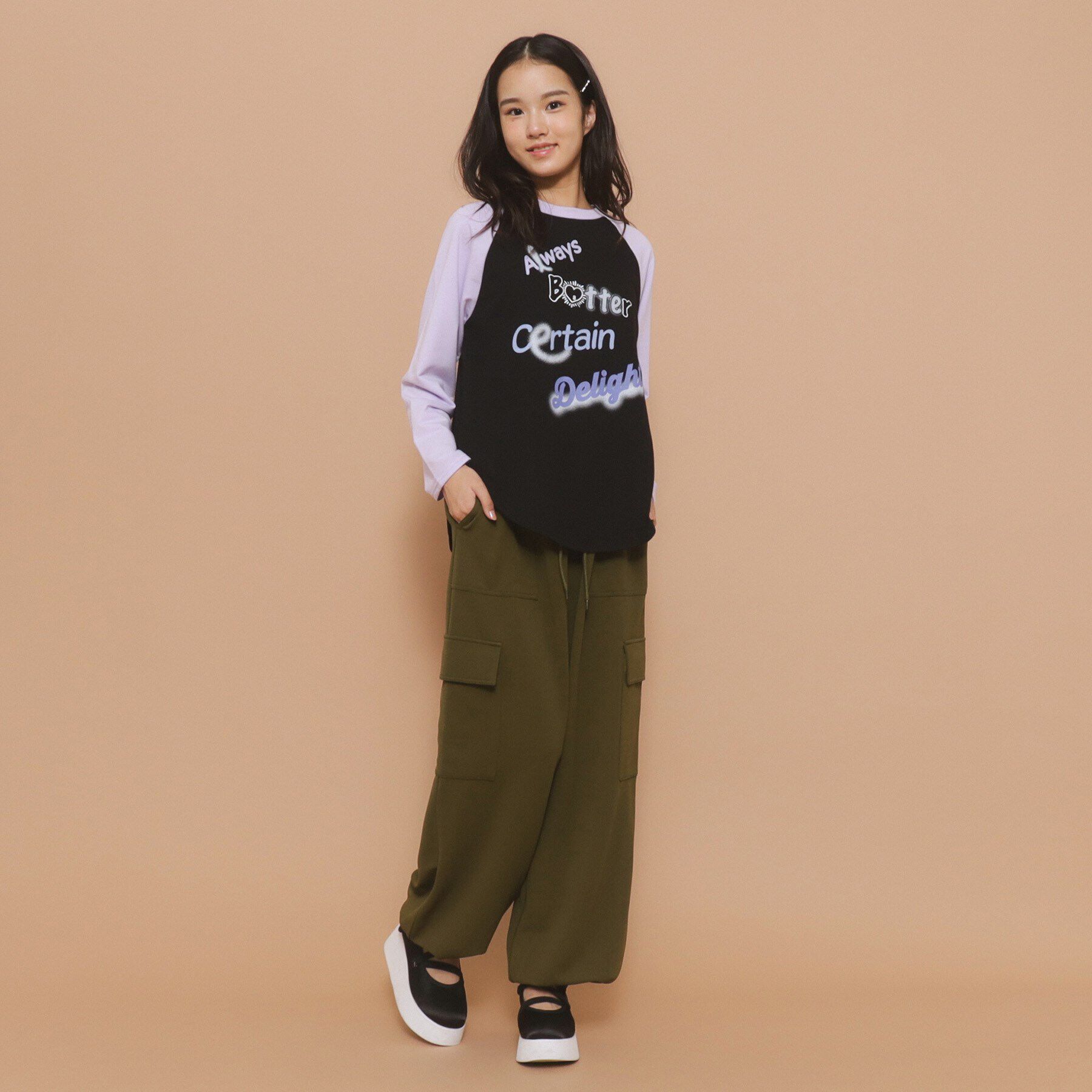 PINK-latte「【130cmあり】グラフィックロゴ ラグランTシャツ」|Tシャツ・カットソー|