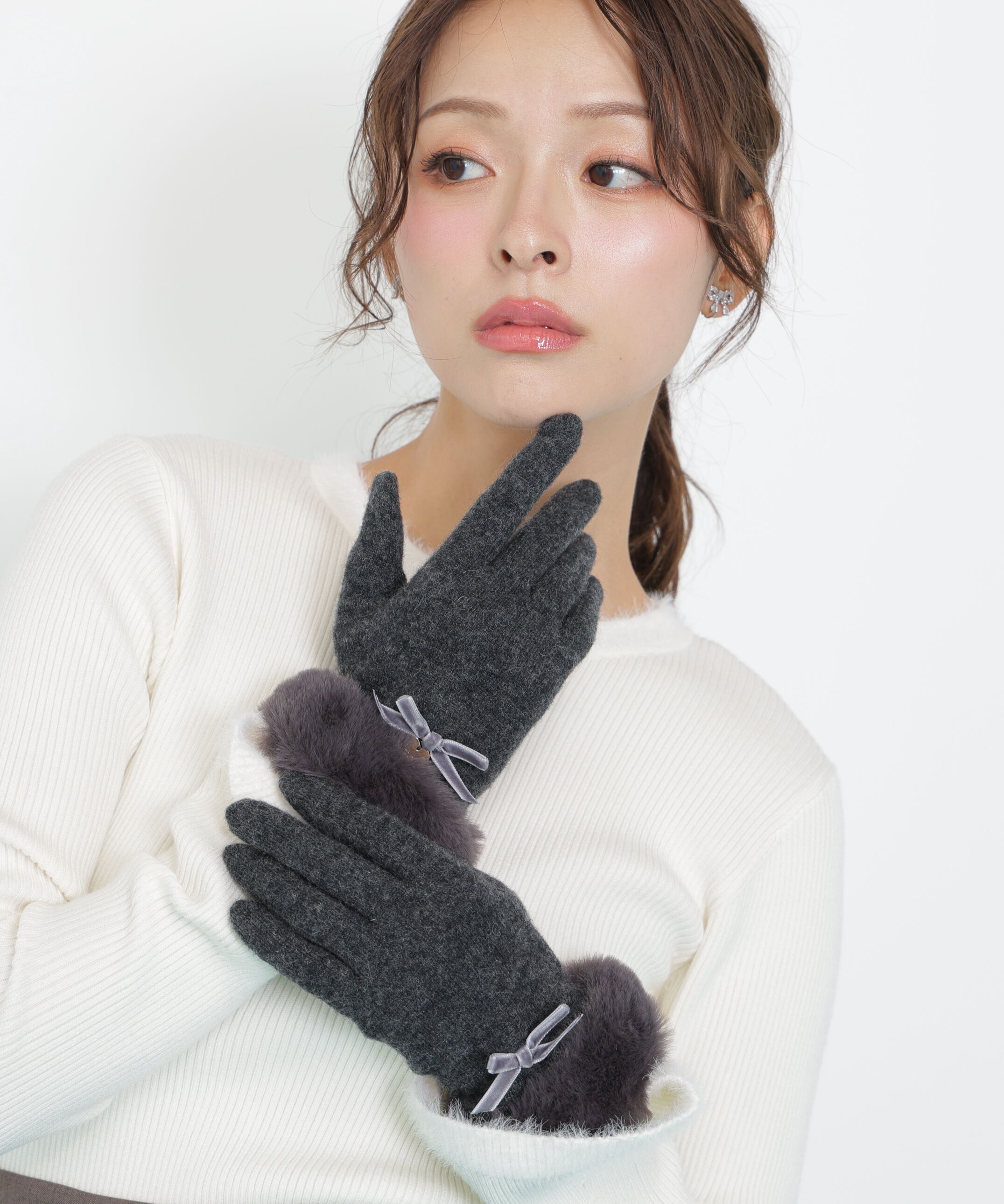  「ベロアリボンジャージーグローブ」|手袋|チャコール1