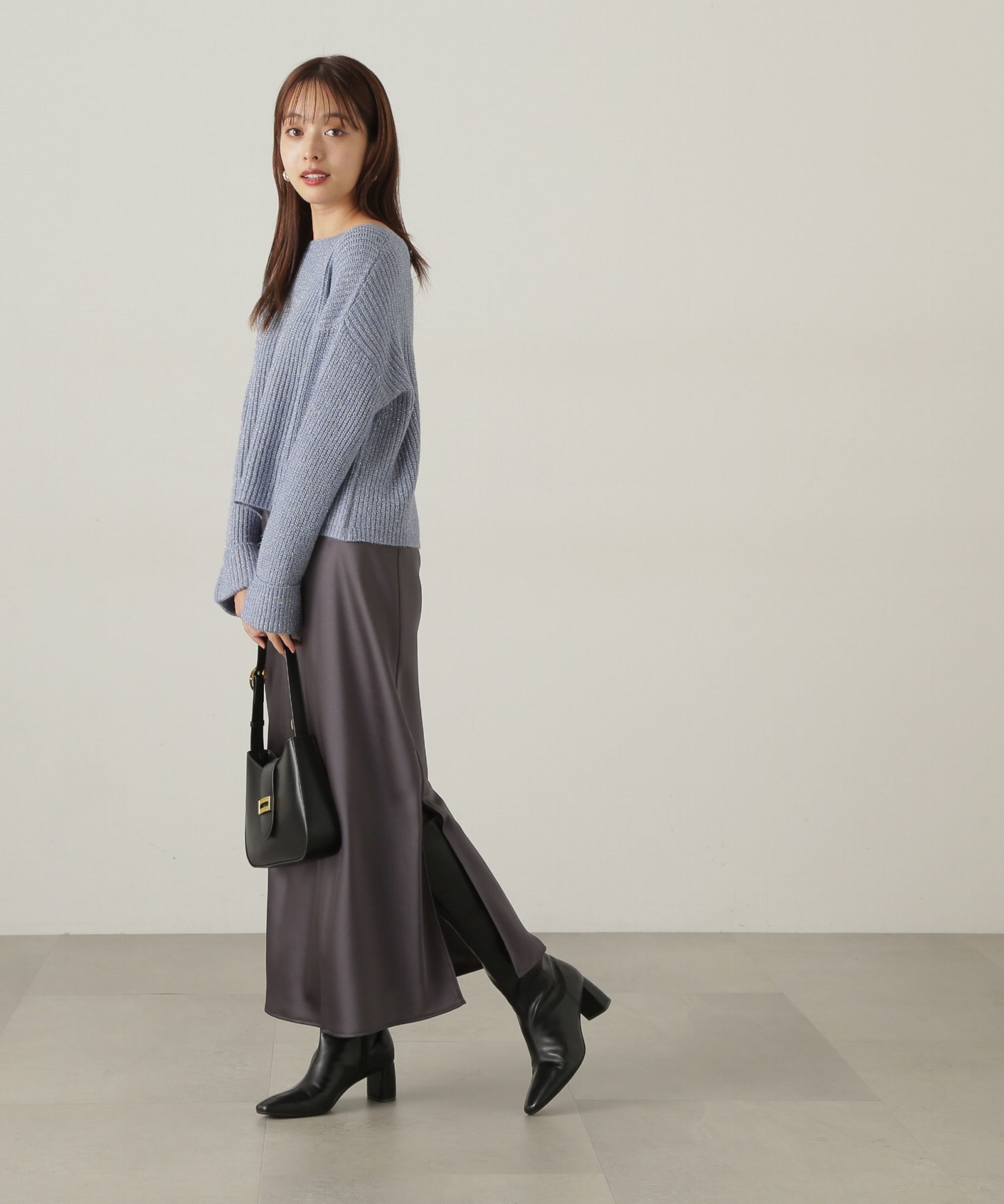 PROPORTION BODY DRESSING「スリット入りサテンナロースカート　24AW」|スカート|