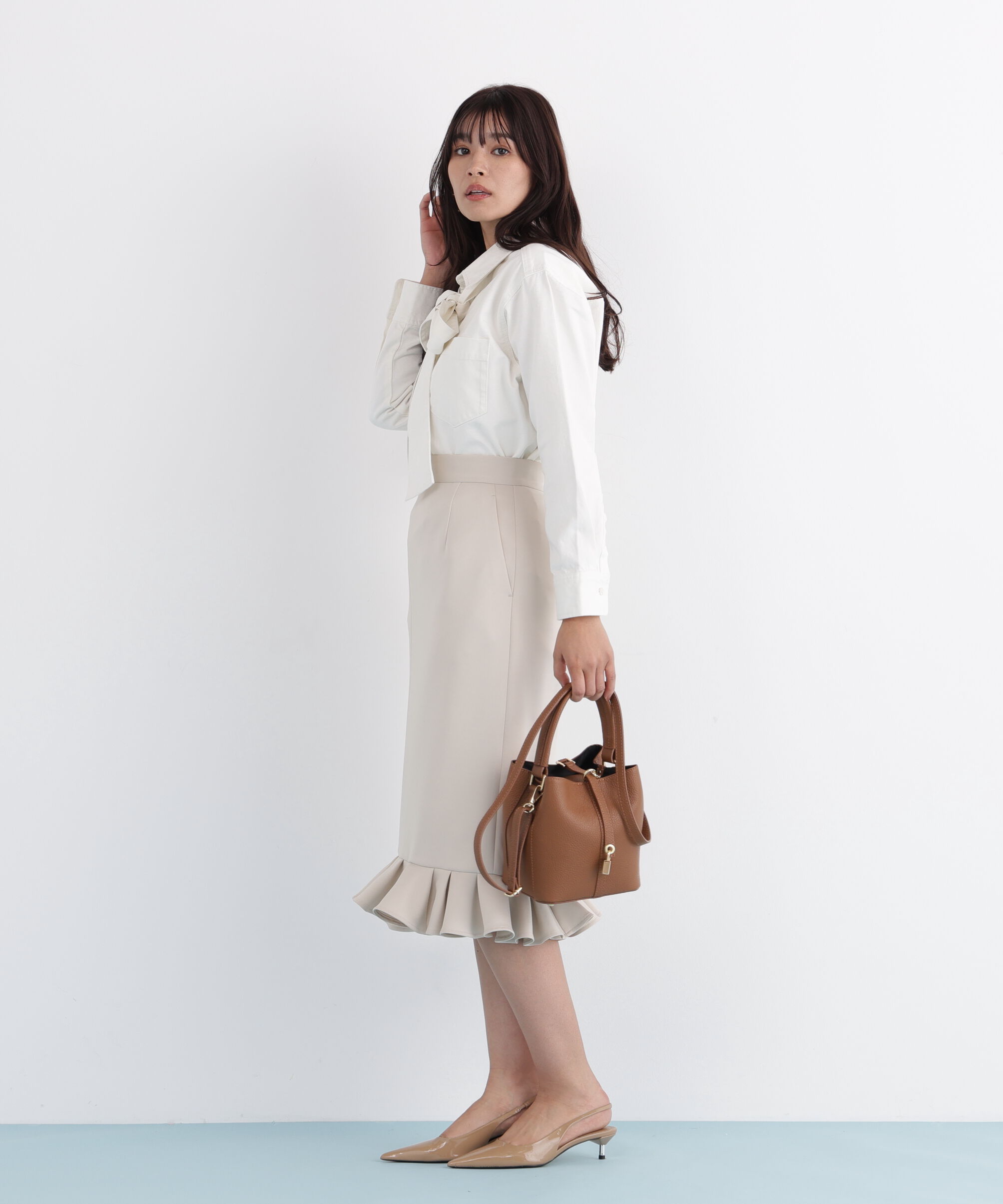  「ネックリボンデニムシャツ」|シャツ・ブラウス|