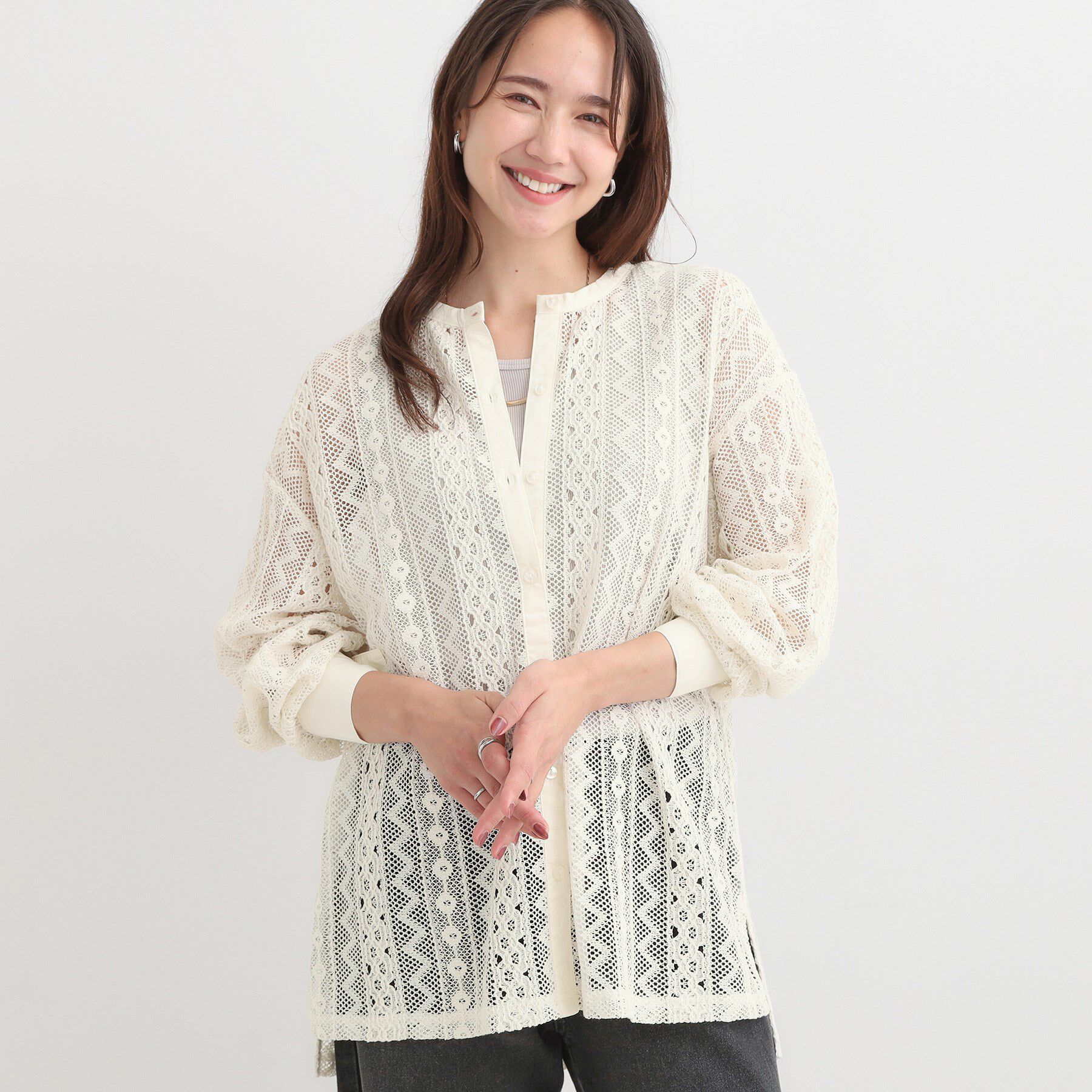 SHOO･LA･RUE「【セットアップ可】レース使いが美しい バンドカラーシャツ」|シャツ・ブラウス|ホワイト(001)