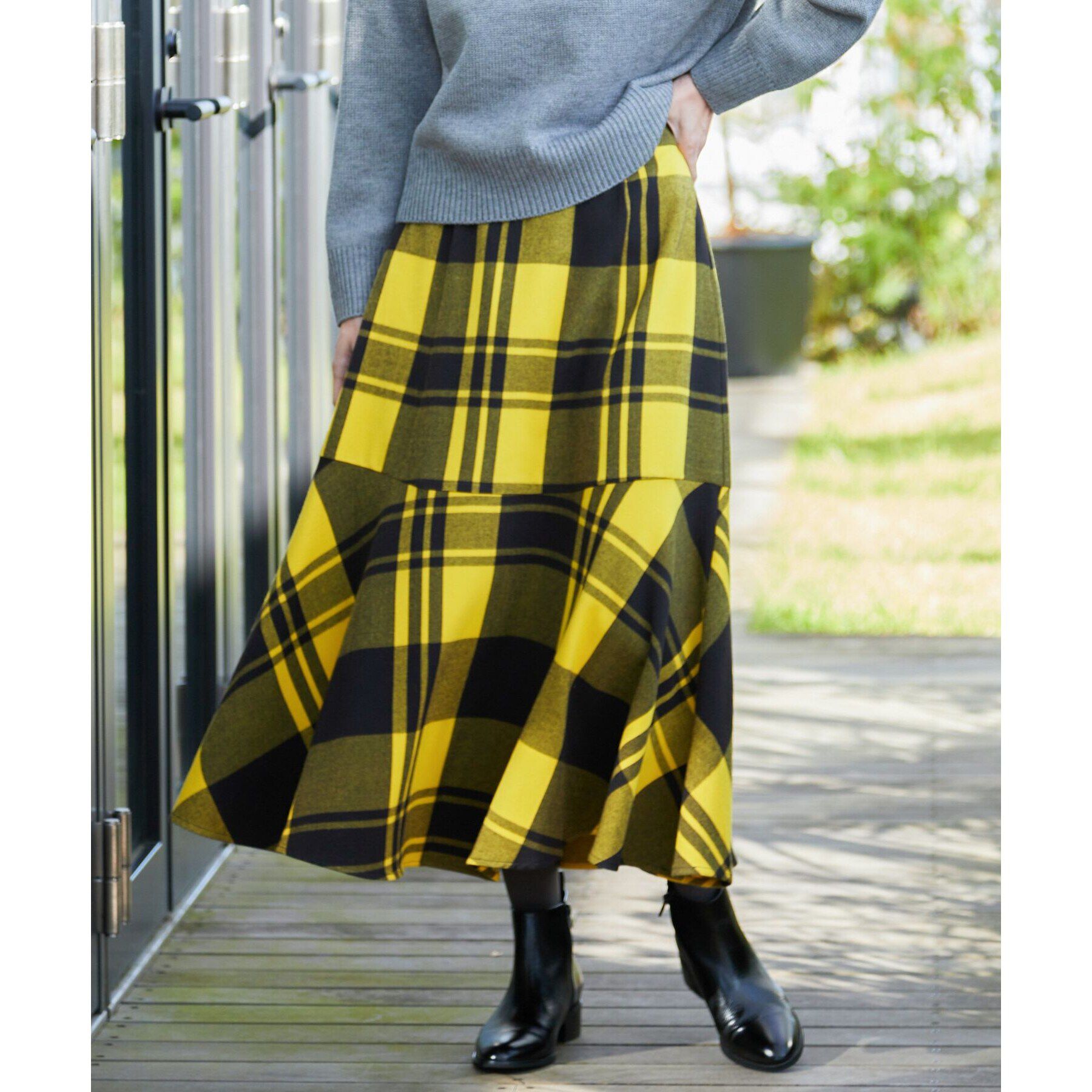 Dessin「【後ろゴム・洗える】起毛チェック柄切り替えフレアスカート（XS～L）」|スカート|イエロー(232)
