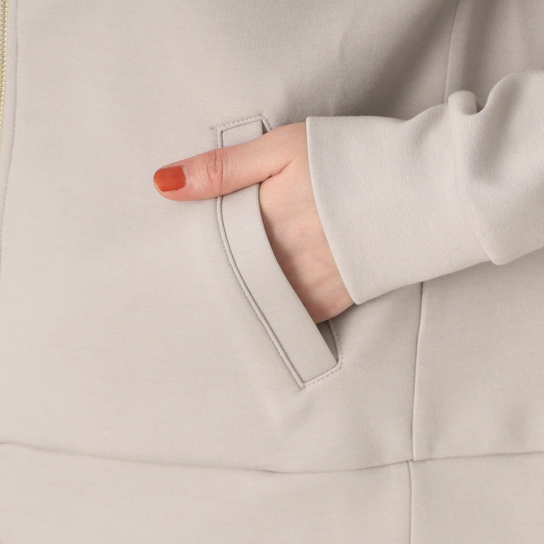 ITS&rsquo;DEMO「【手洗い可】ダブルジップダンボールパーカ」|パーカー|