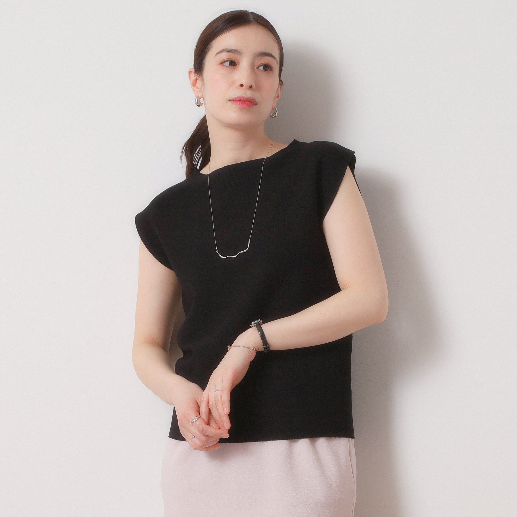 ITS&rsquo;DEMO「【清涼感／洗濯機OK】フレンチスリーブニット」|ニット・セーター|ブラック(019)