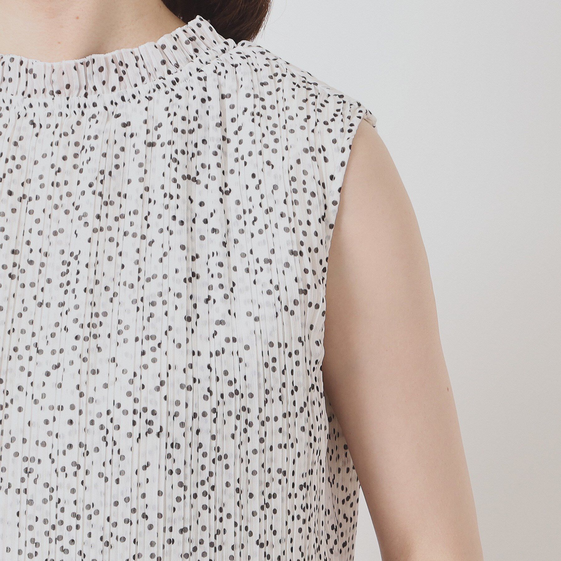 ITS&rsquo;DEMO「【手洗い可】楊柳プリーツブラウス」|シャツ・ブラウス|