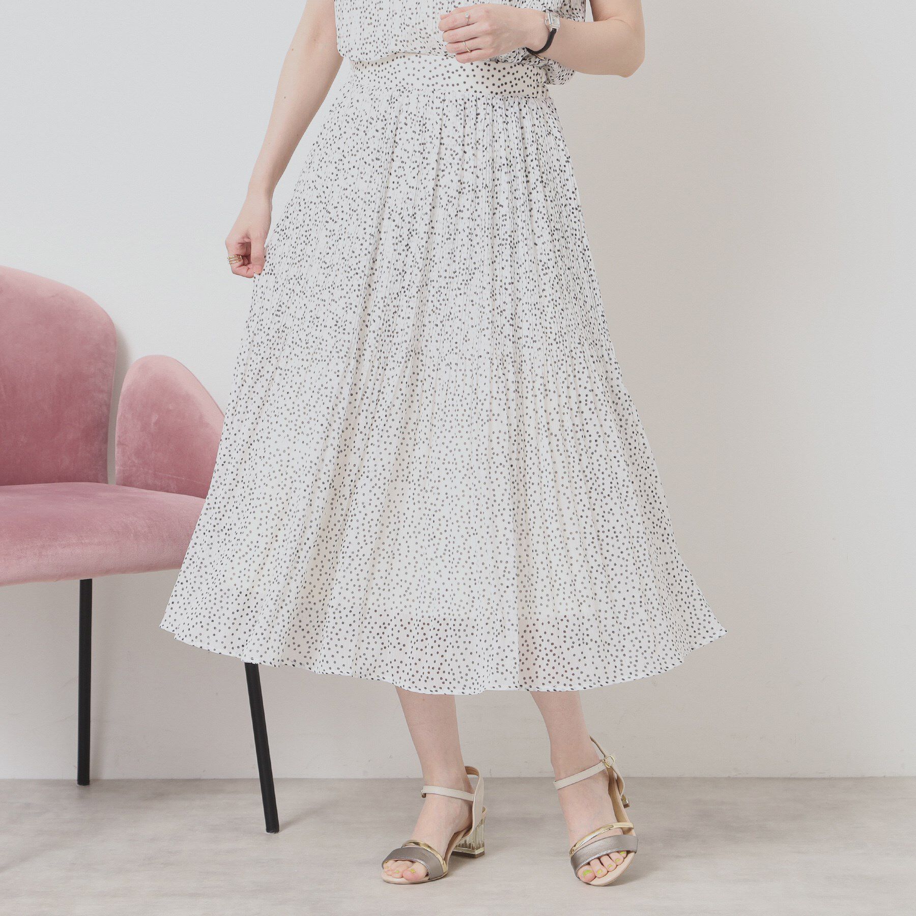 ITS&rsquo;DEMO「【手洗い可／ウエストゴム】楊柳プリーツスカート」|スカート|オフホワイト(103