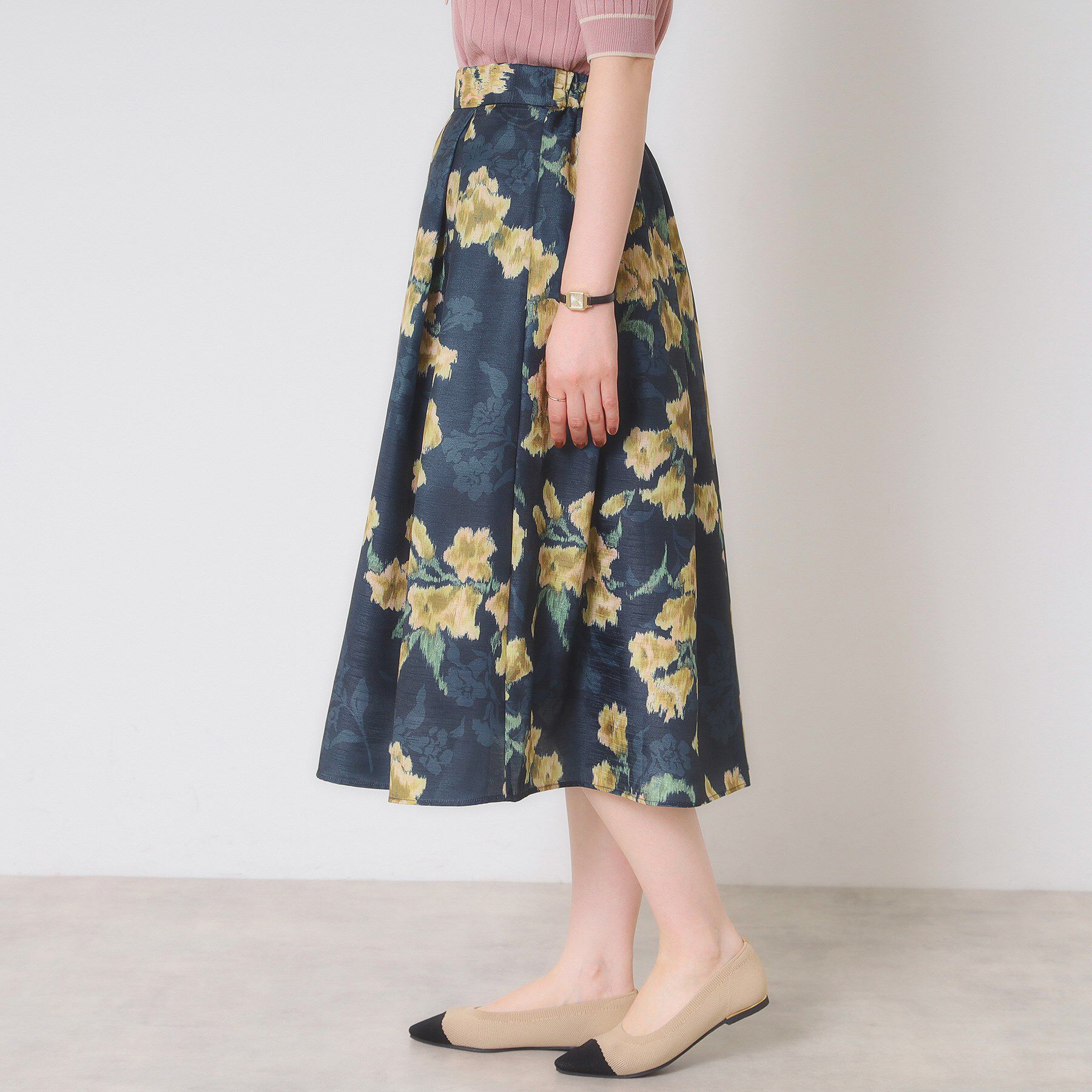 ITS&rsquo;DEMO「【手洗い可】花柄シャンタンスカート」|スカート|