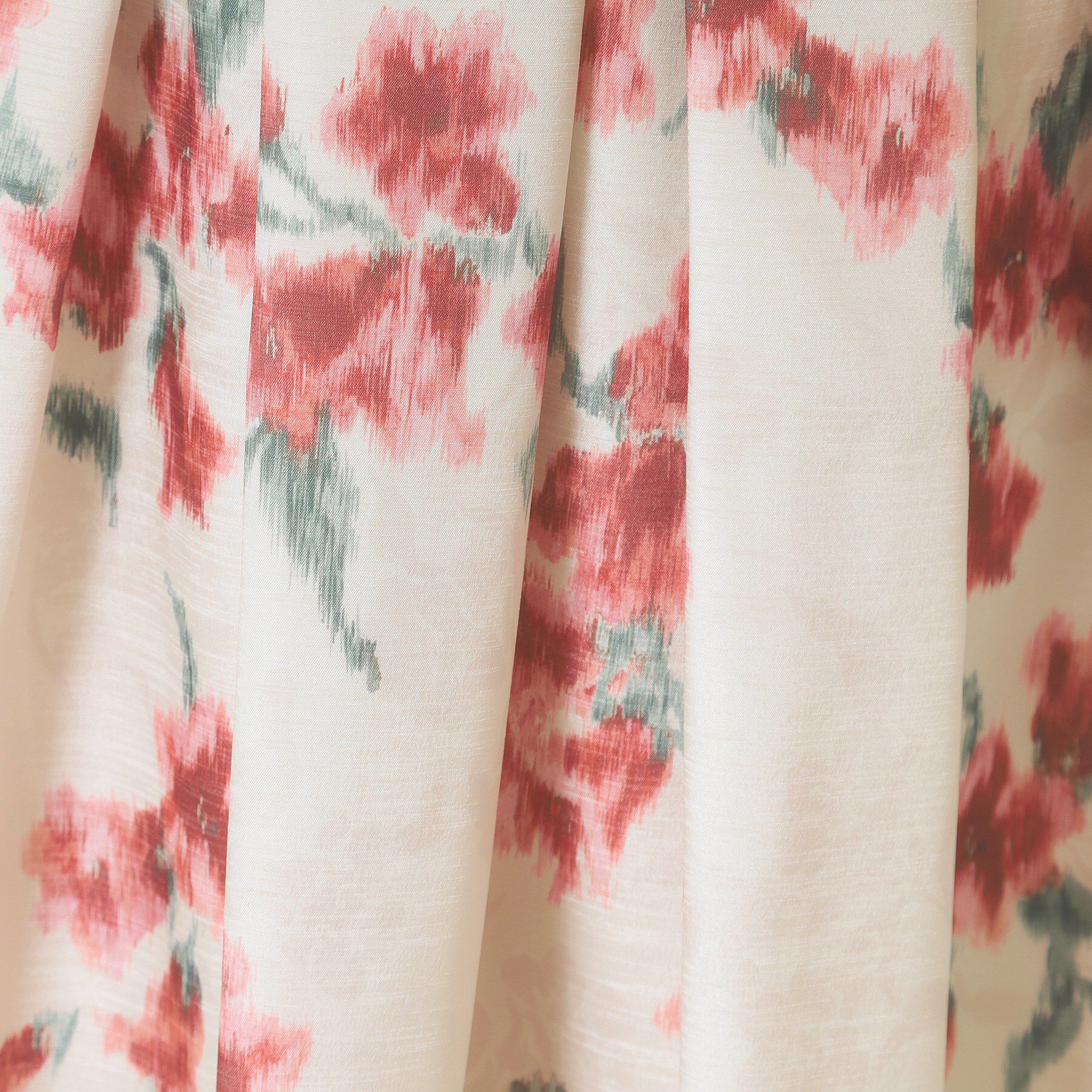 ITS&rsquo;DEMO「【手洗い可】花柄シャンタンスカート」|スカート|