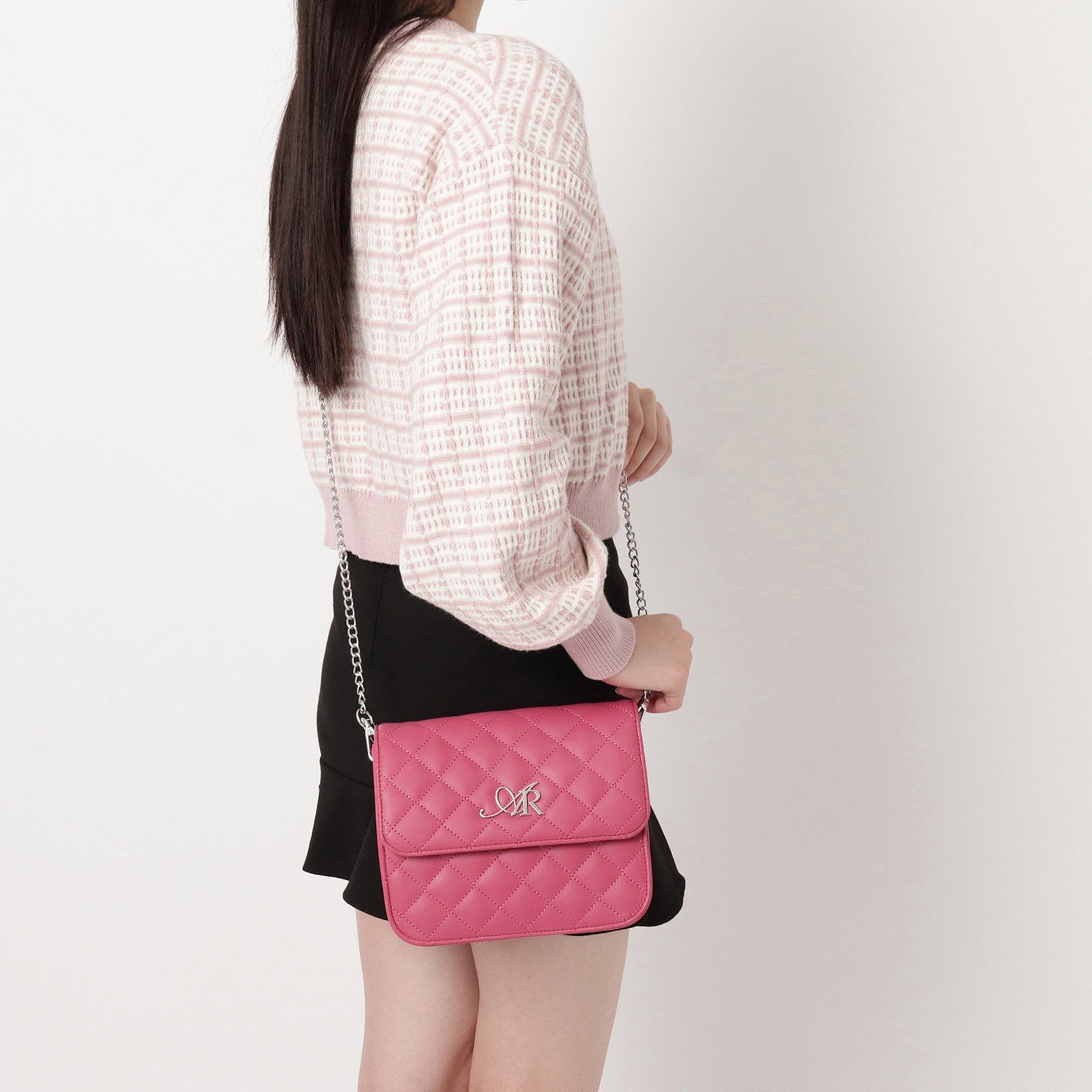 Ober Tashe「ロゴ キルトショルダーバッグ」|ショルダー・メッセンジャー|