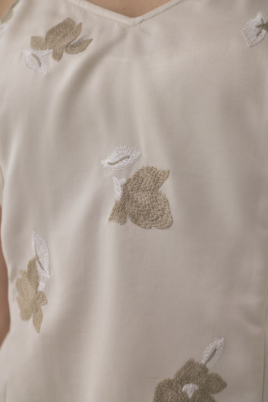 MOUSSY「リサイクルポリエステルサテン生地刺繍サテンキャミ」|キャミソール|