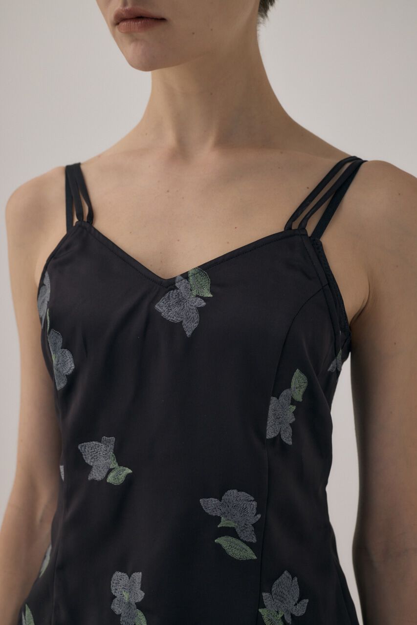 MOUSSY「リサイクルポリエステルサテン生地刺繍サテンキャミ」|キャミソール|