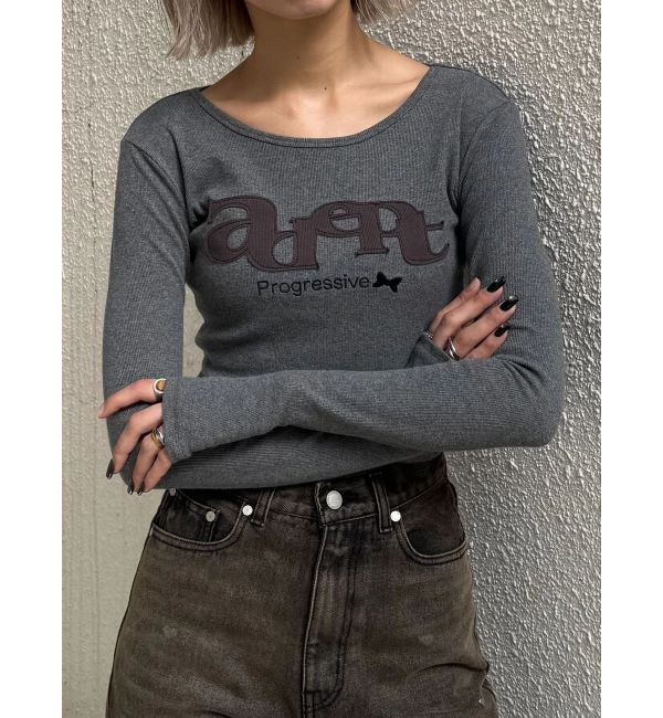 EMODA「ロゴパッチクロップロングスリーブTシャツ」|Tシャツ・カットソー|