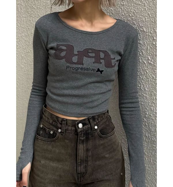 EMODA「ロゴパッチクロップロングスリーブTシャツ」|Tシャツ・カットソー|