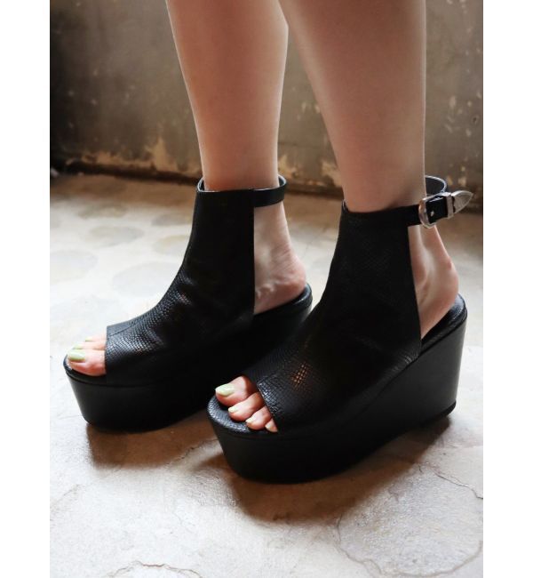 EVRIS「バックルデザインプラットフォームサンダル」|サンダル|ブラック