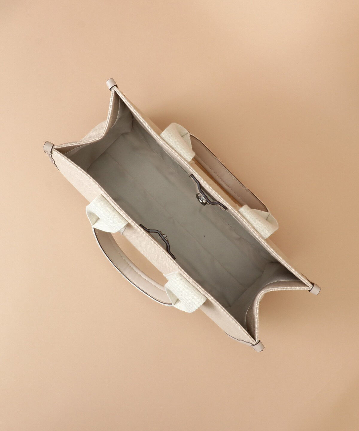 Samantha Thavasa「スクエアキャンバストート 大サイズ」|トートバッグ|