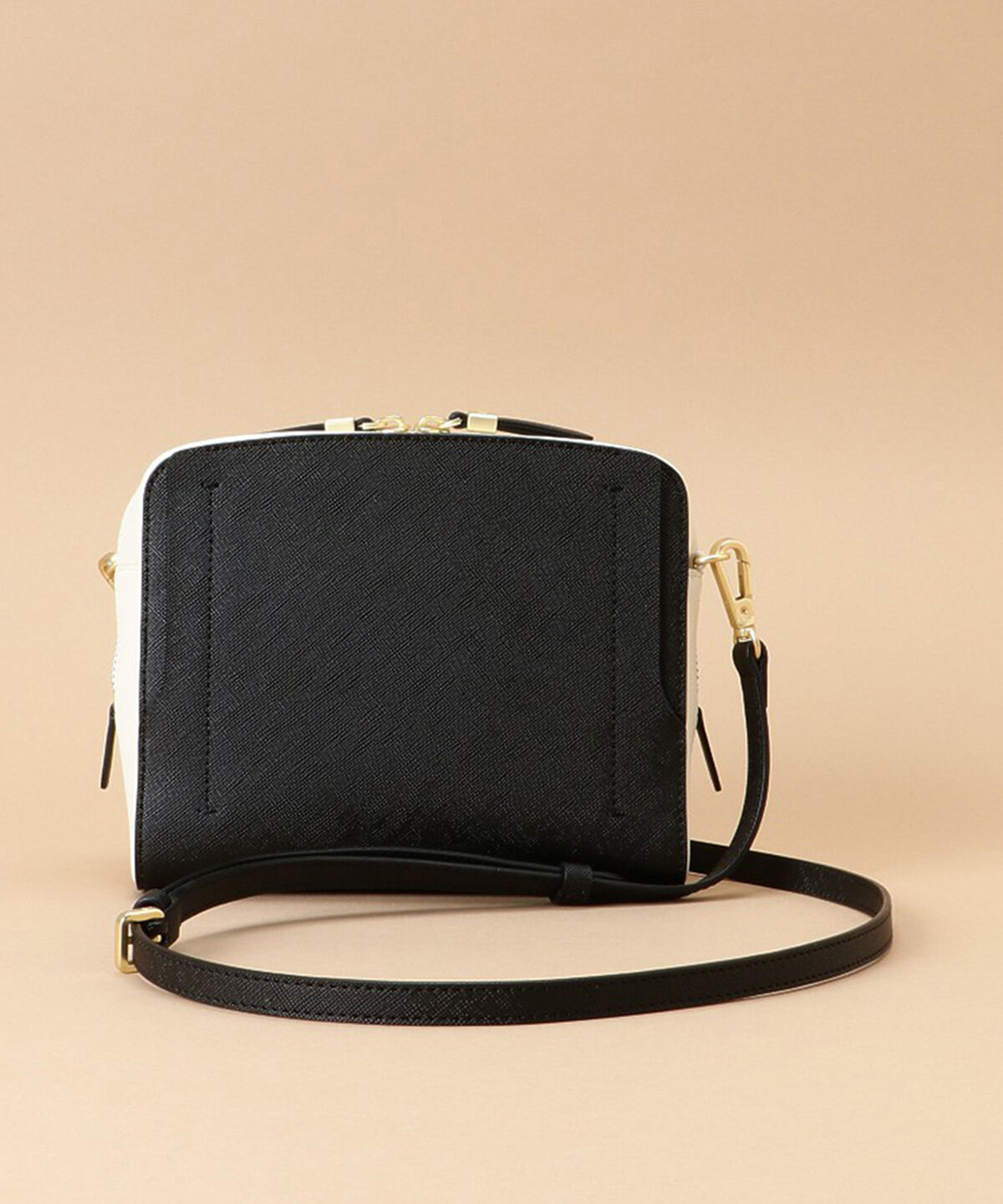 Samantha Thavasa「Pomme d'espoir ポムディスポワール バイカラーショルダーバッグ」|ショルダー・メッセンジャー|