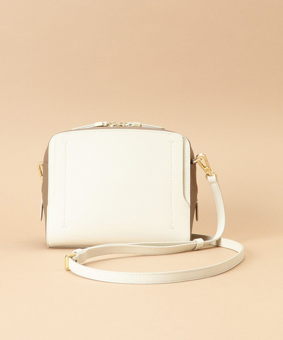 Samantha Thavasa「Pomme d'espoir ポムディスポワール バイカラーショルダーバッグ」|ショルダー・メッセンジャー|