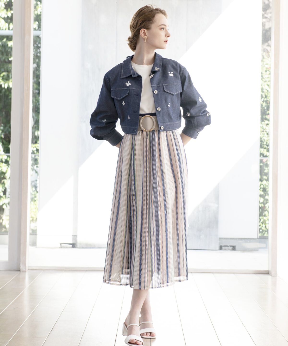 アンドクチュール「ビジュー付きデニムジャケット」|デニムジャケット|