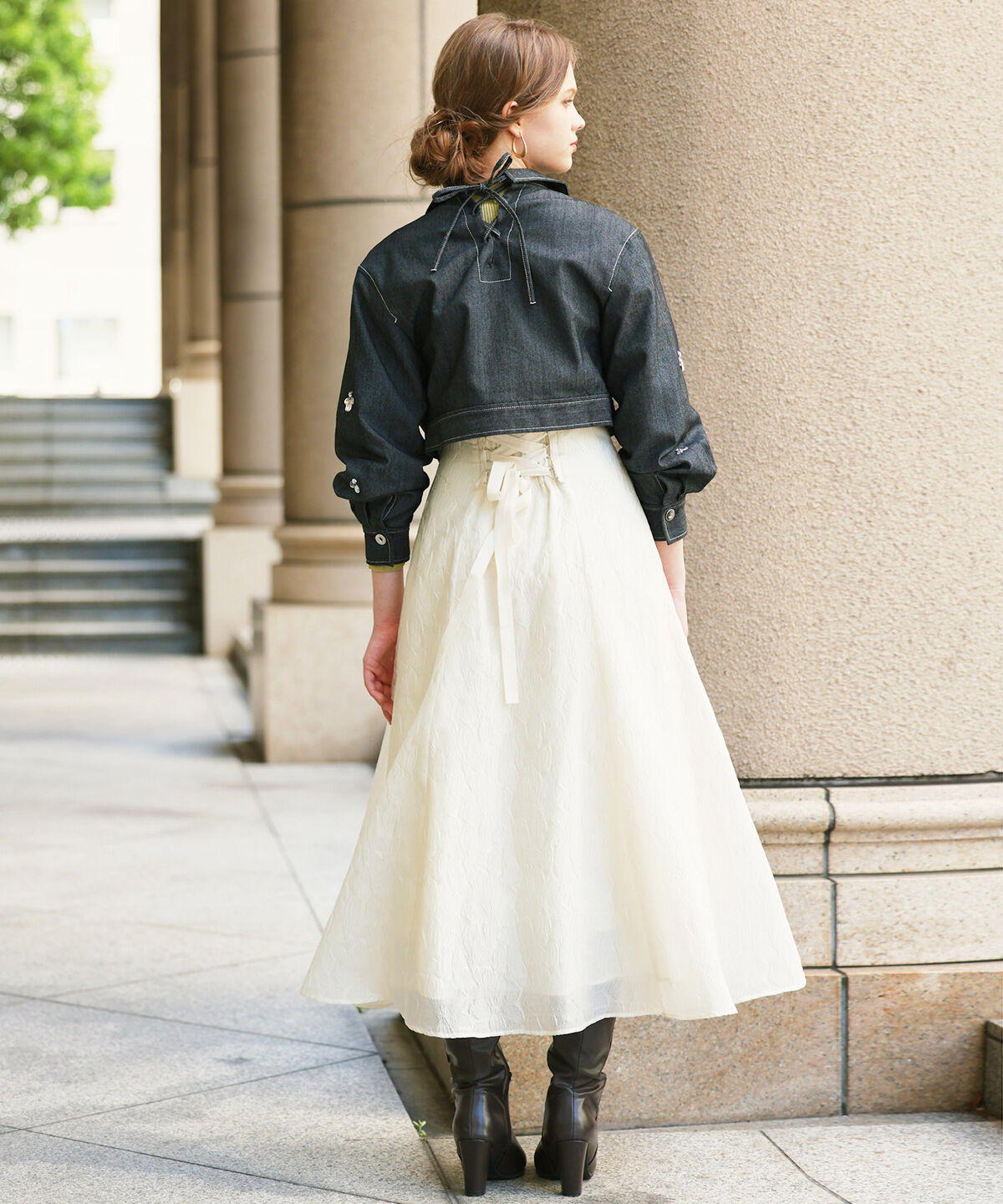 アンドクチュール「ビジュー付きデニムジャケット」|デニムジャケット|