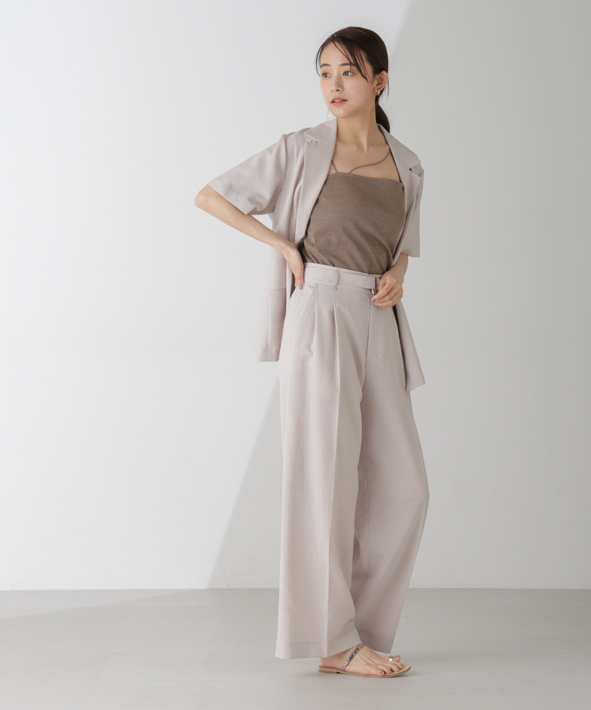 nano･universe「ラメテレコカップ付きアシメストラップキャミソール」|Tシャツ・カットソー|