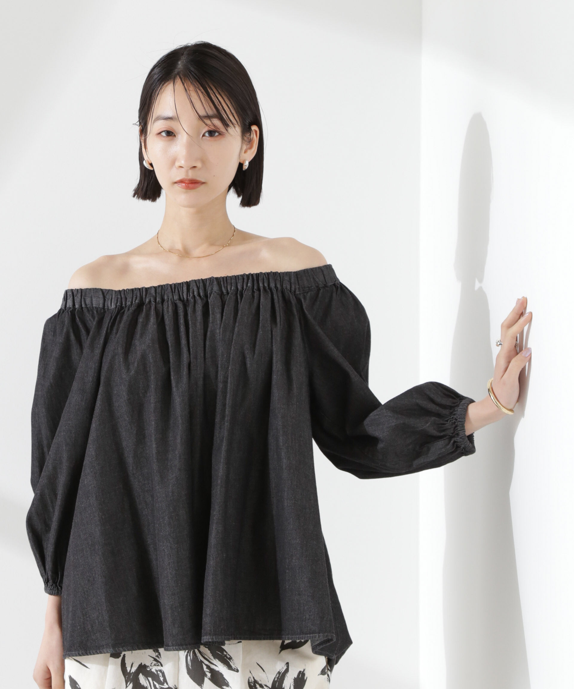 nano･universe「ライトデニムギャザーブラウス(セットアップ可)」|シャツ・ブラウス|