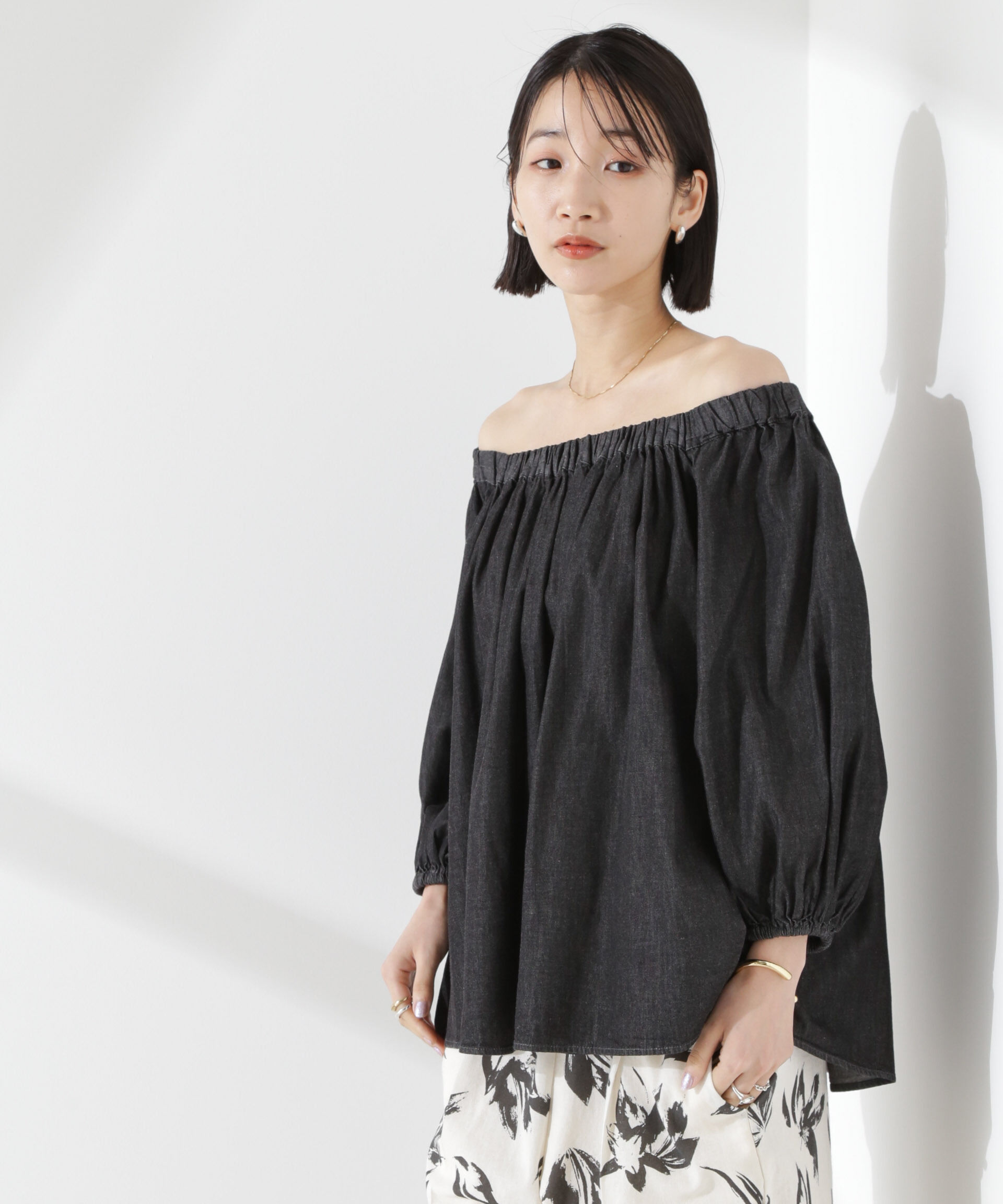 nano･universe「ライトデニムギャザーブラウス(セットアップ可)」|シャツ・ブラウス|