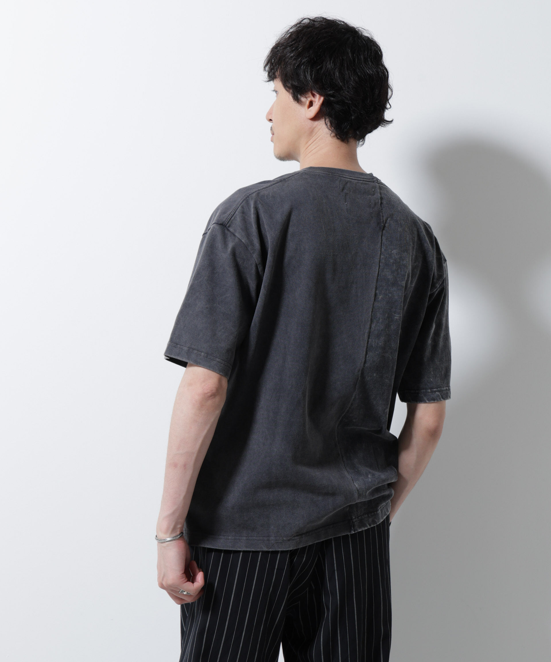 nano･universe「｢A-C-Z｣2トーンピグメントTシャツ 半袖」|Tシャツ・カットソー|