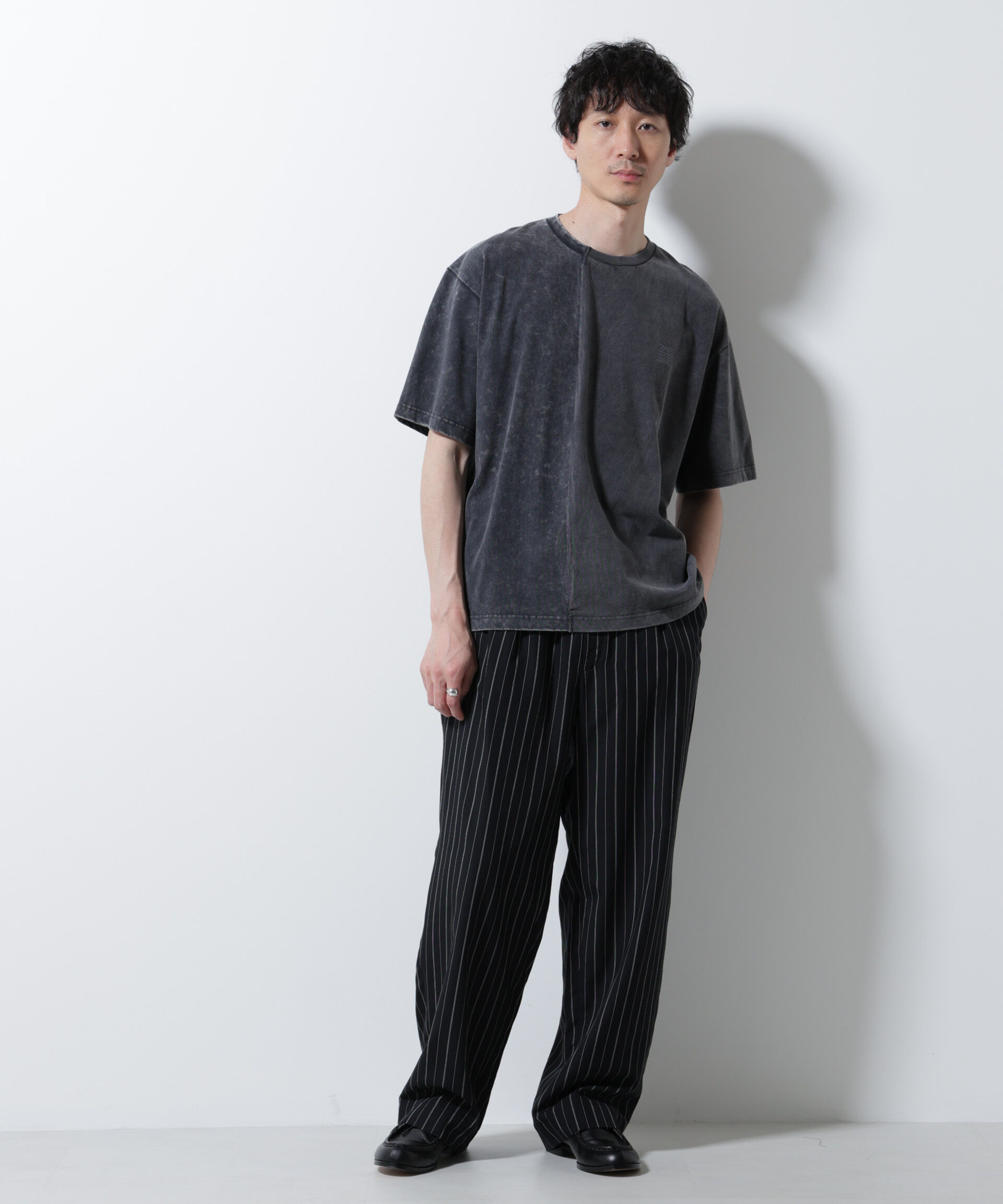 nano･universe「｢A-C-Z｣2トーンピグメントTシャツ 半袖」|Tシャツ・カットソー|