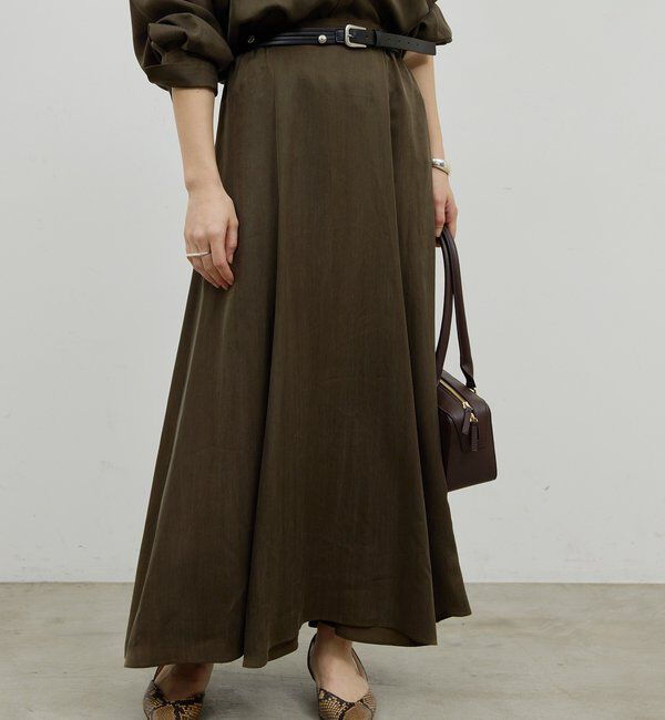  「【楽ちん&times;エレガント】【セットアップ対応】キュプラフレアスカート」|スカート|