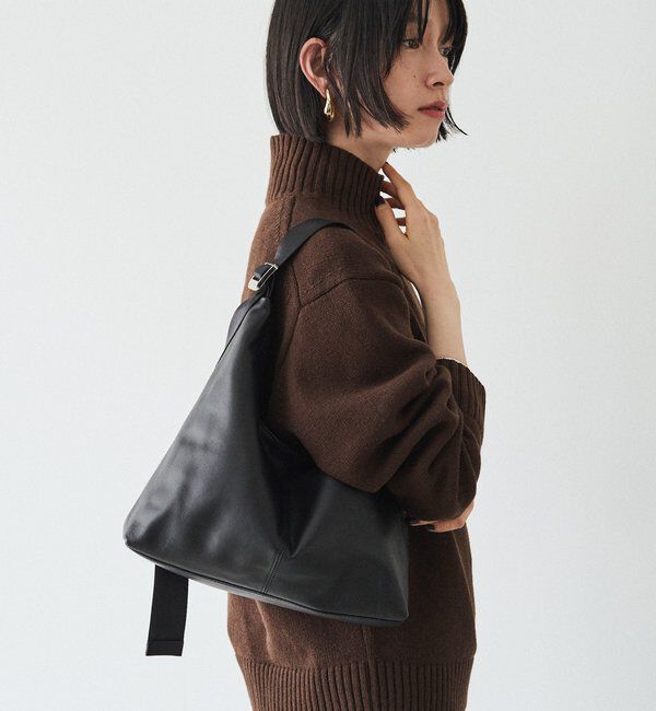  「レザーホーボーバッグ M」|ショルダー・メッセンジャー|