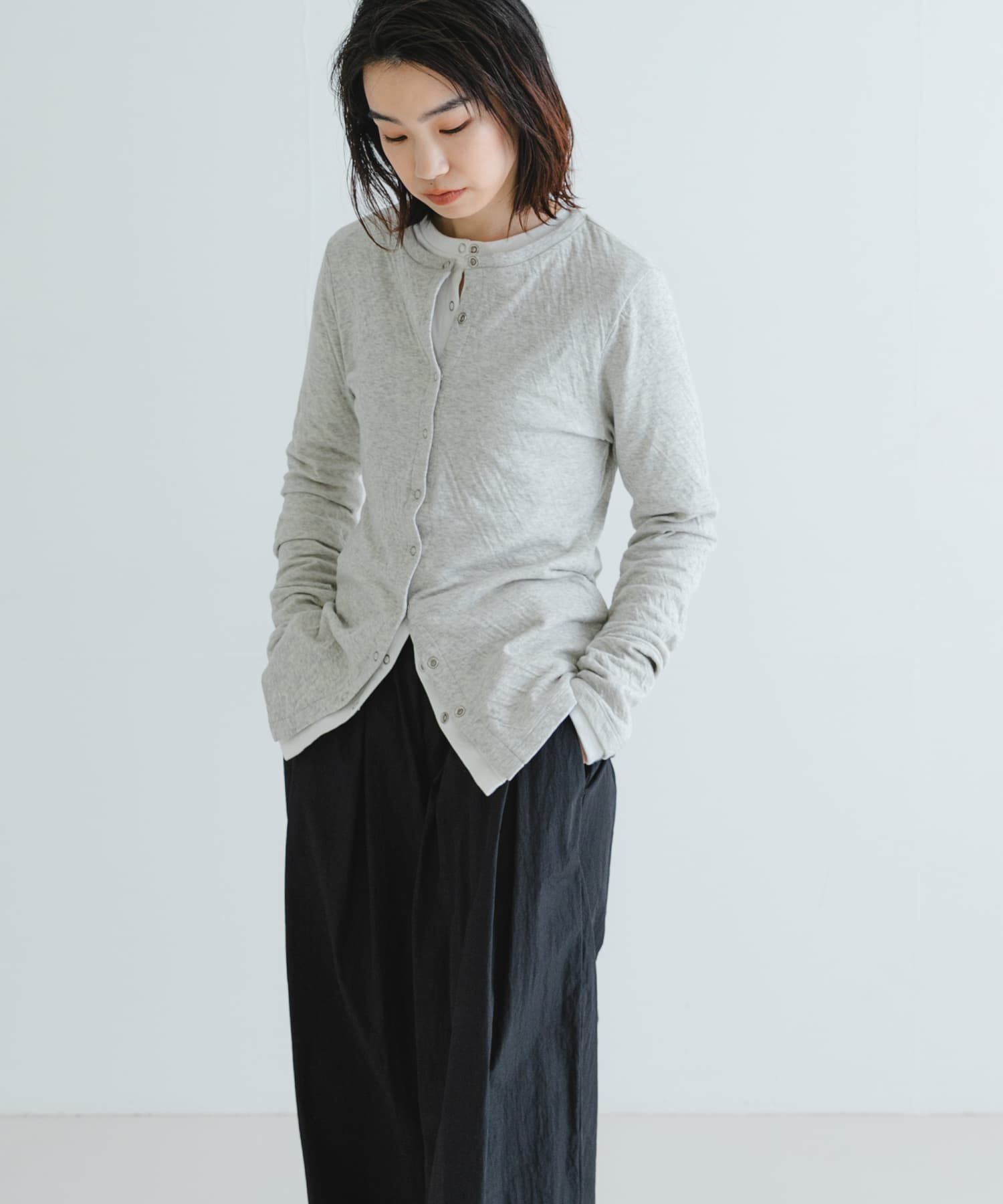 URBAN RESEARCH「『MADE IN JAPAN』セッケツクルーネックカーディガン」|カーディガン|