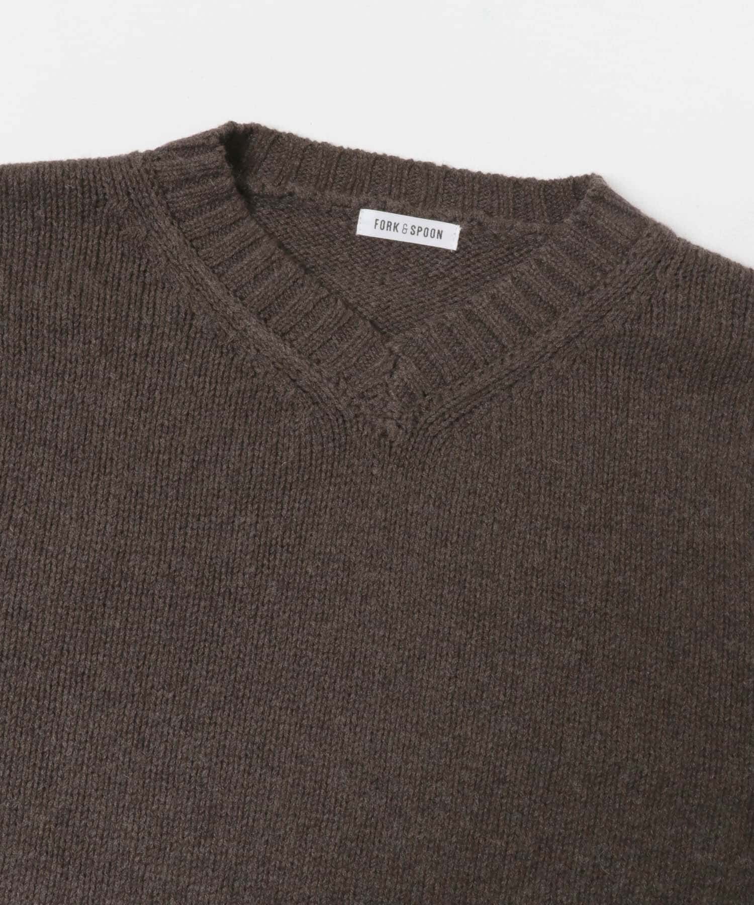 URBAN RESEARCH DOORS「FORK&SPOON　Vネックニット」|ニット・セーター|