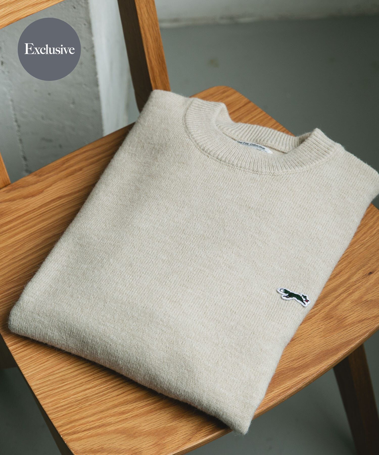 URBAN RESEARCH DOORS「『別注』PENNEYS&times;DOORS　THE FOX クルーネックスフレニット」|ニット・セーター|オフホワイト